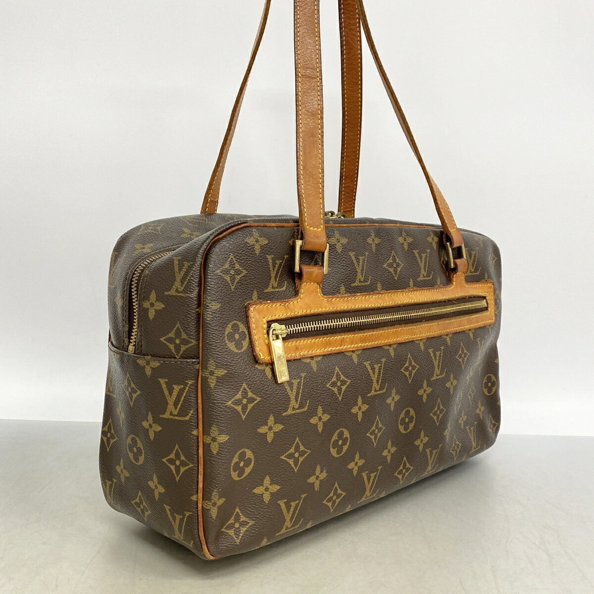 Louis Vuitton Brown Shoulder Bag (Pre-Owned)