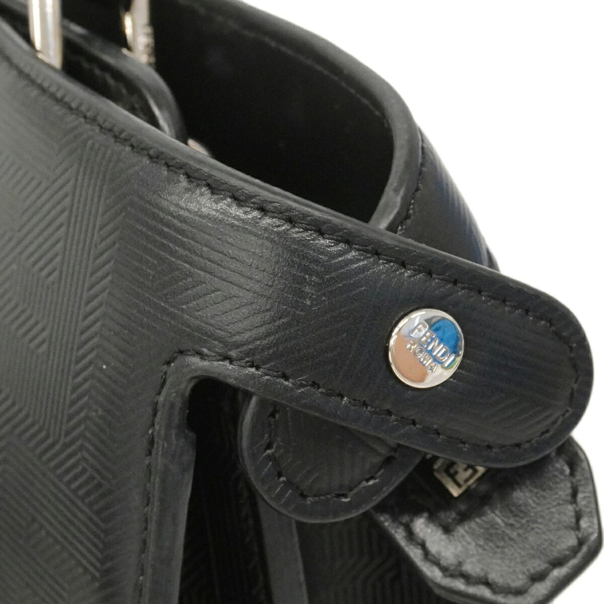 Fendi Black Leather Handbag (Pre-Owned)