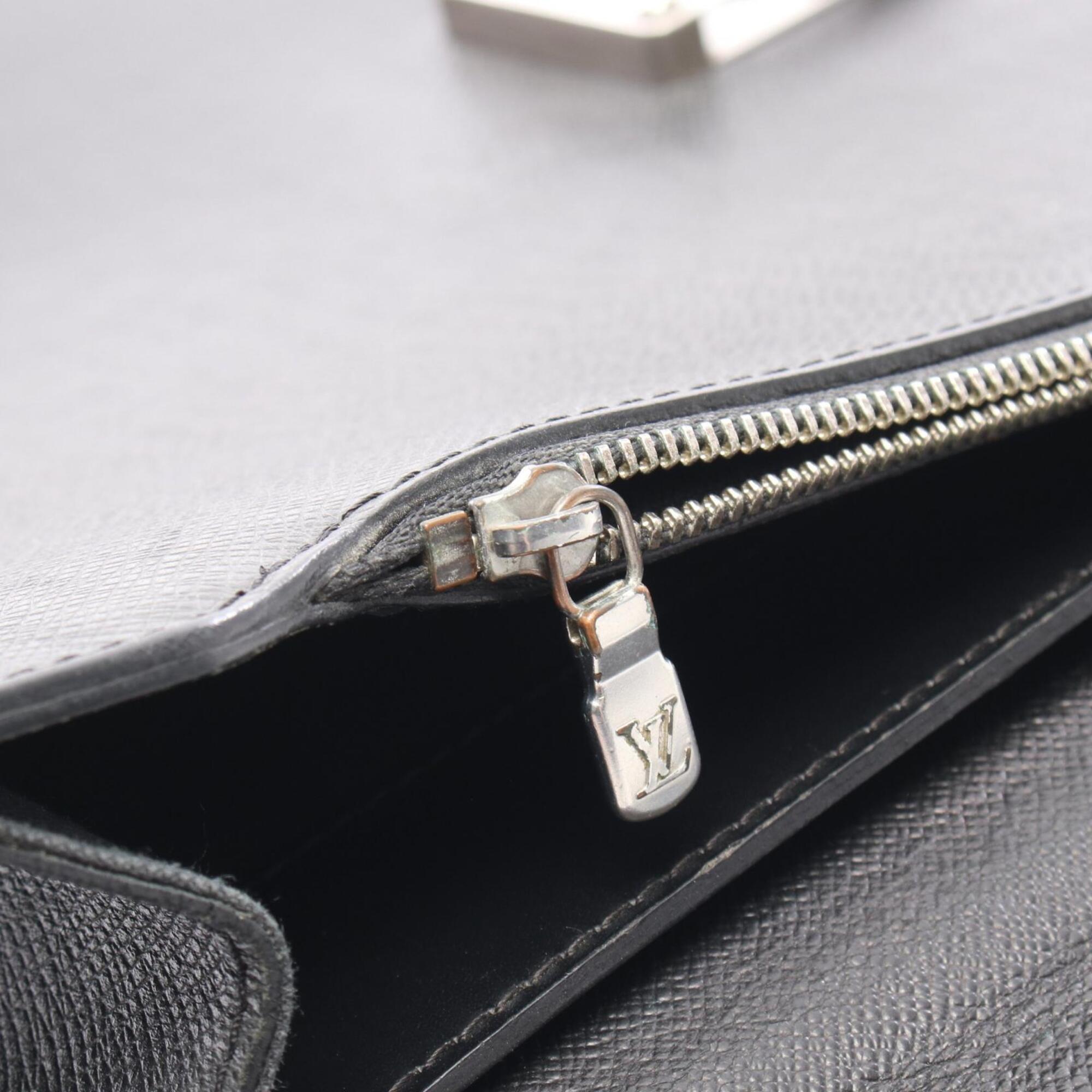 Louis Vuitton Ardoise Black Gray Taiga Leather Leather Handbag (Pre-Owned)