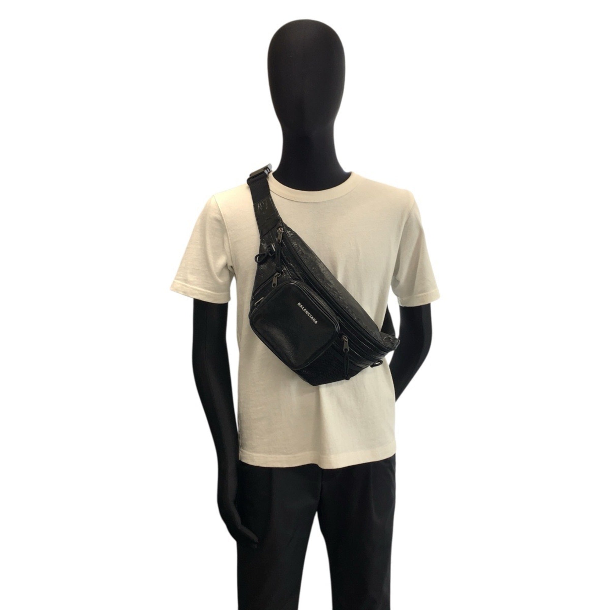 Balenciaga Black Leather Fanny Pack (Pre-Owned)