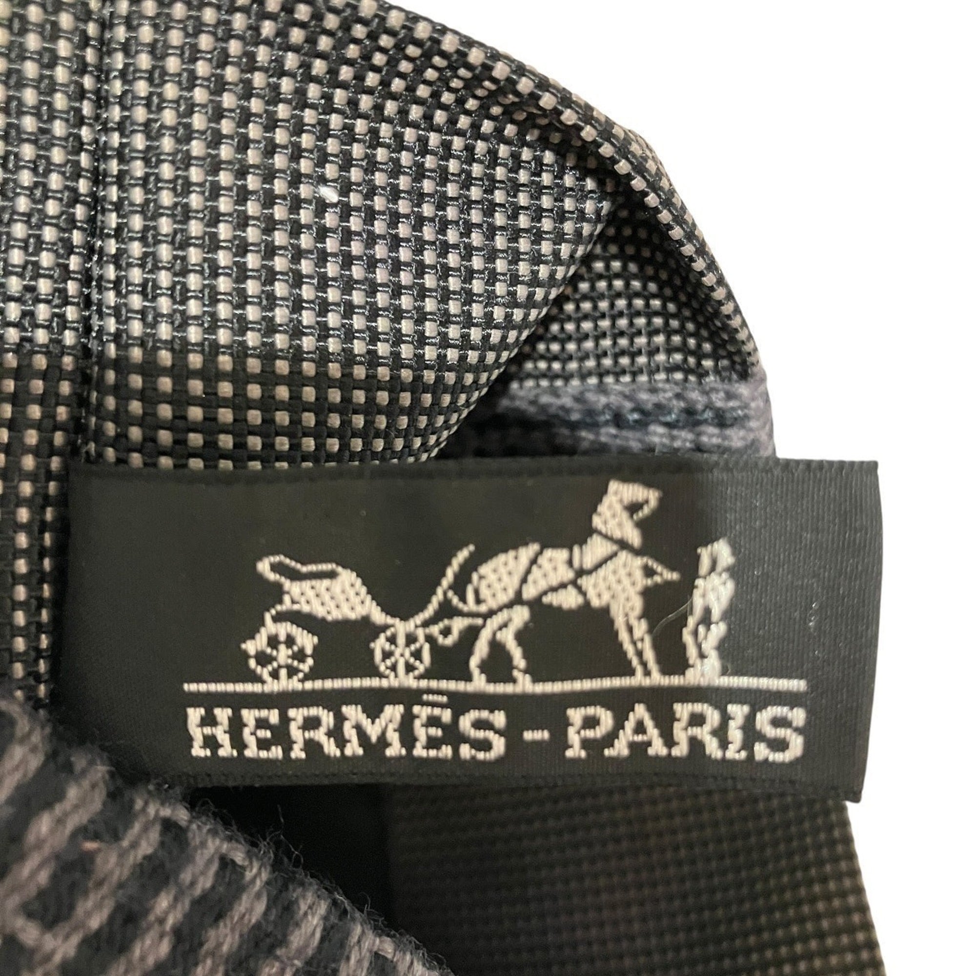 Hermes Her Line Canvas Shoulder Bag (Pre-Owned)