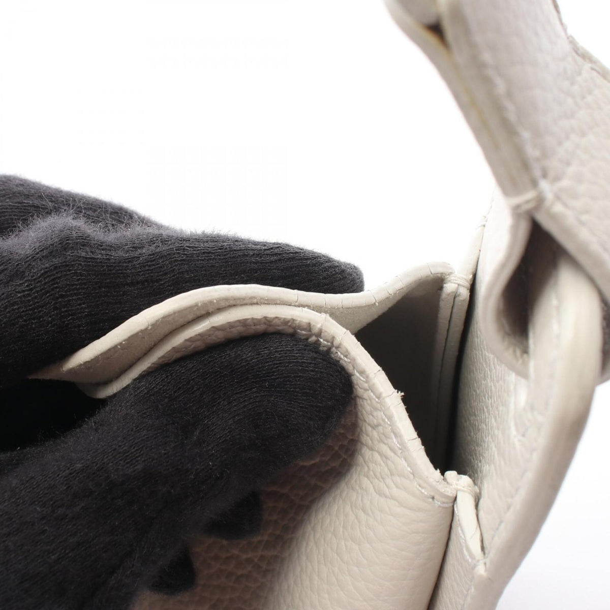 Balenciaga White Leather Handbag (Pre-Owned)