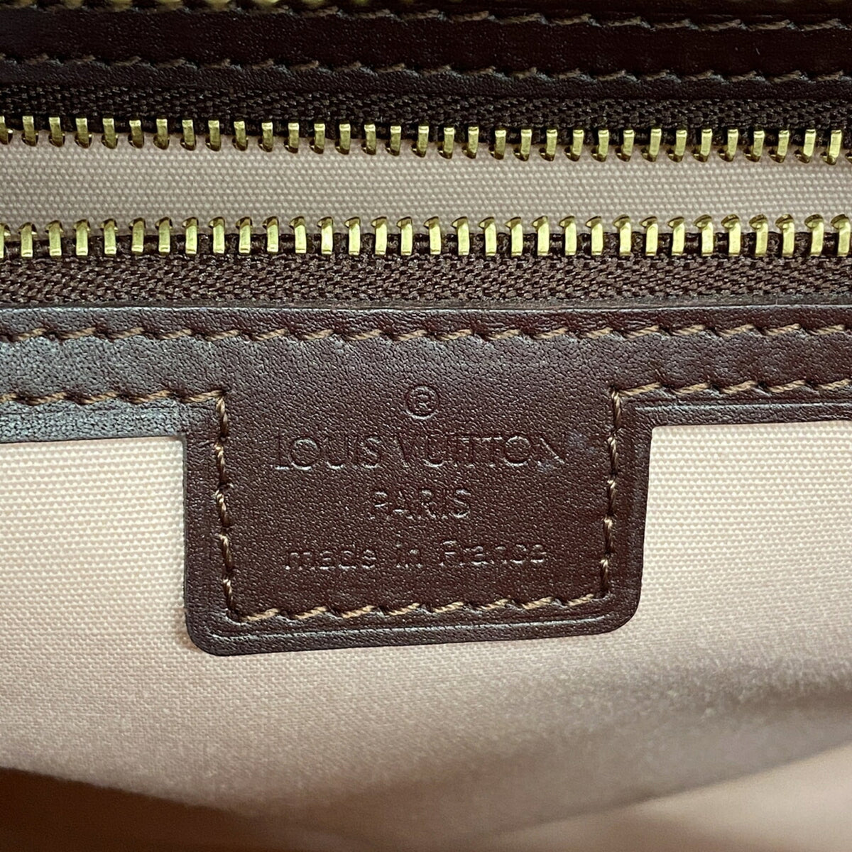 Louis Vuitton Cerise Handbag (Pre-Owned)