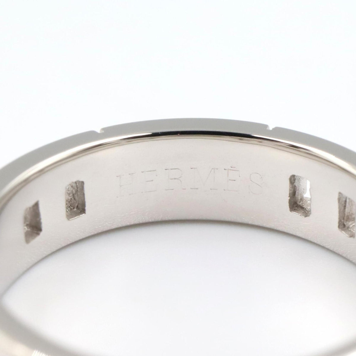 Hermes Silver White Gold (18K) Band Ring (Pre-Owned)