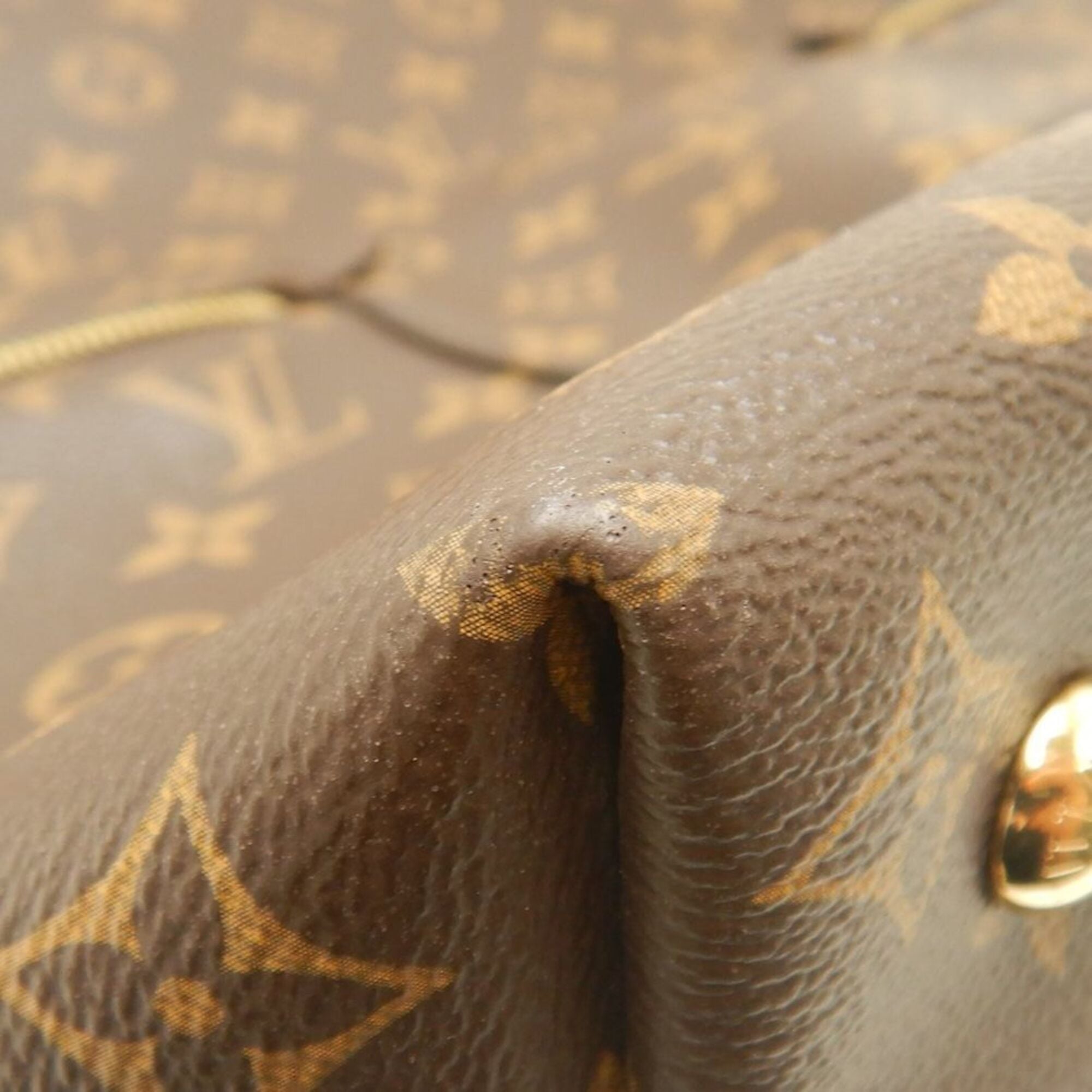 Louis Vuitton Brown Monogram Monogram Shoulder Bag (Pre-Owned)