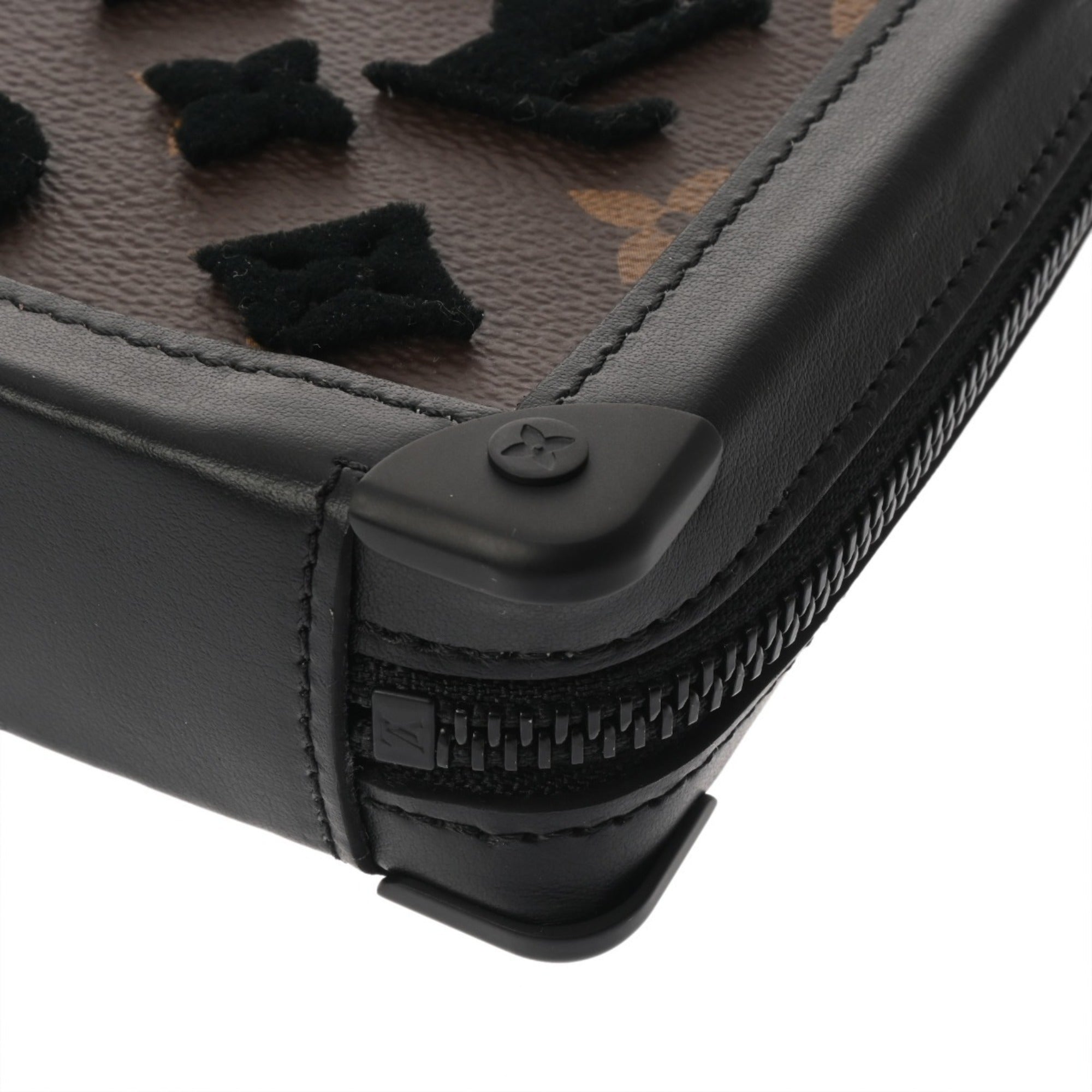 Louis Vuitton Black Brown Monogram Clutch Bag (Pre-Owned)