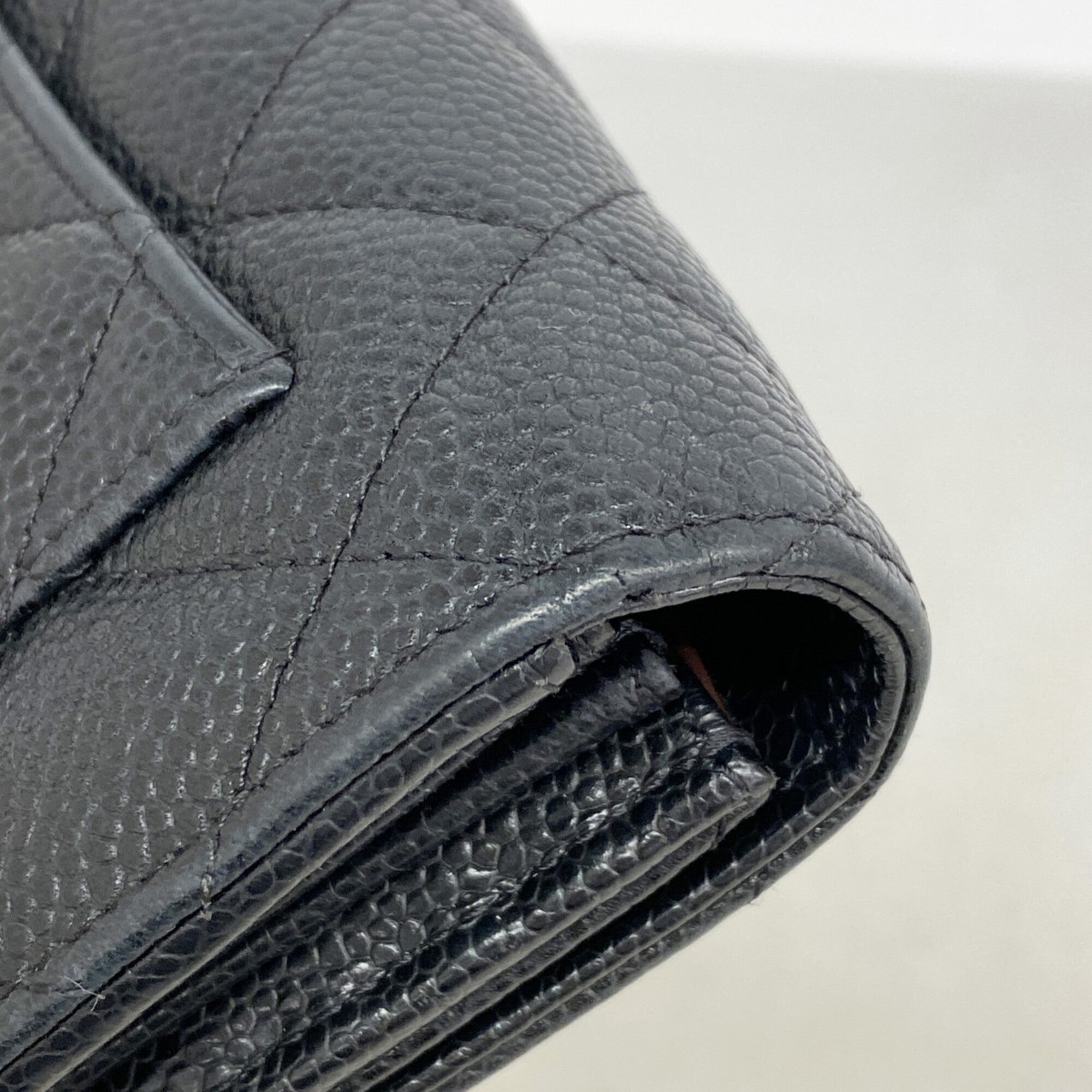 Chanel Black Grained Calfskin Long Wallet (Bi-Fold) (Pre-Owned)