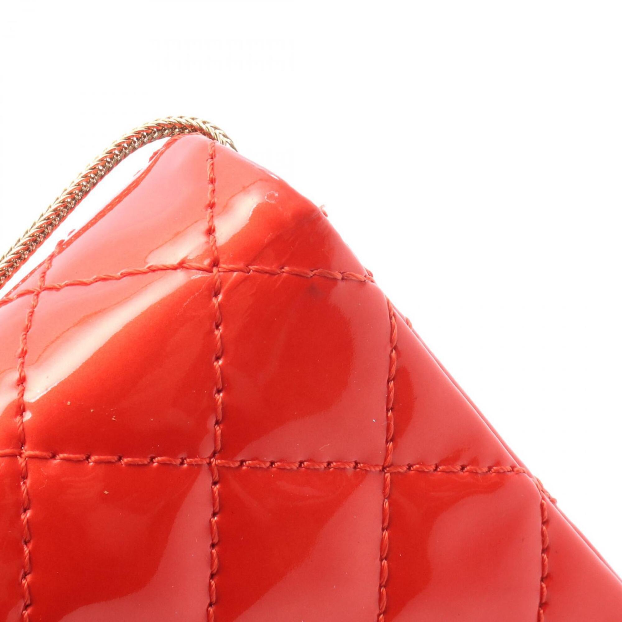 Chanel Red Color Patent Leather Handbag Shoulder Bag (Pre-Owned)