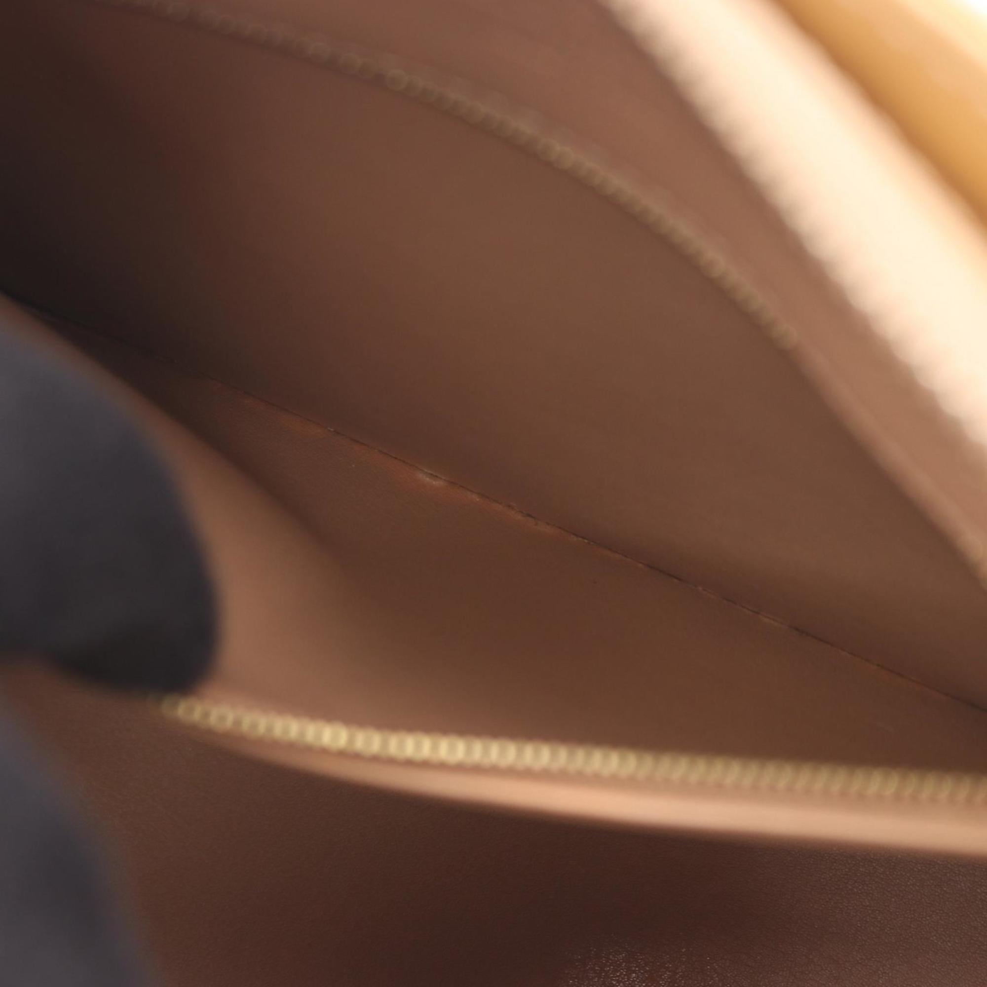 Louis Vuitton Beige Leather Handbag (Pre-Owned)