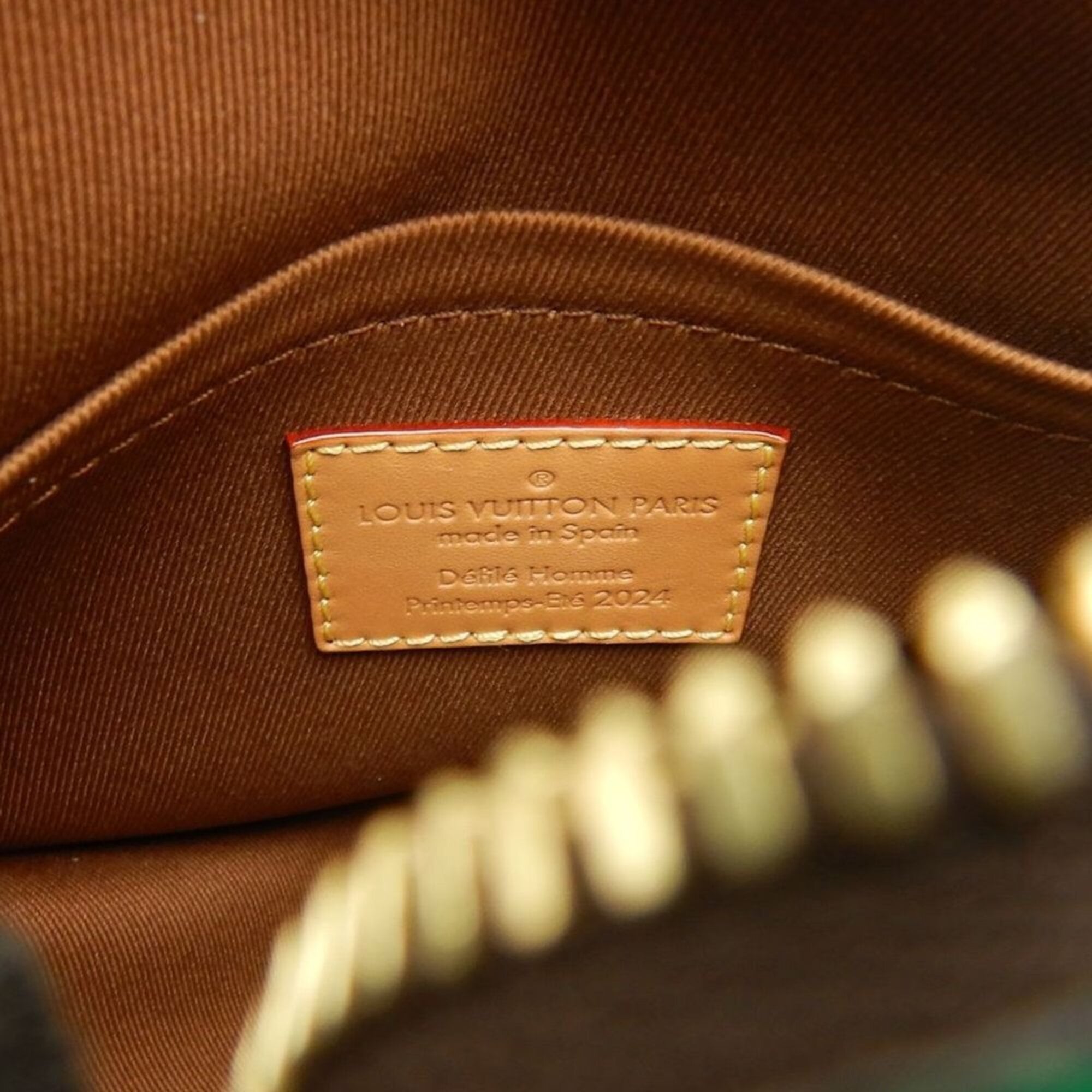 Louis Vuitton Vert Coated Canvas Shoulder Bag (Pre-Owned)