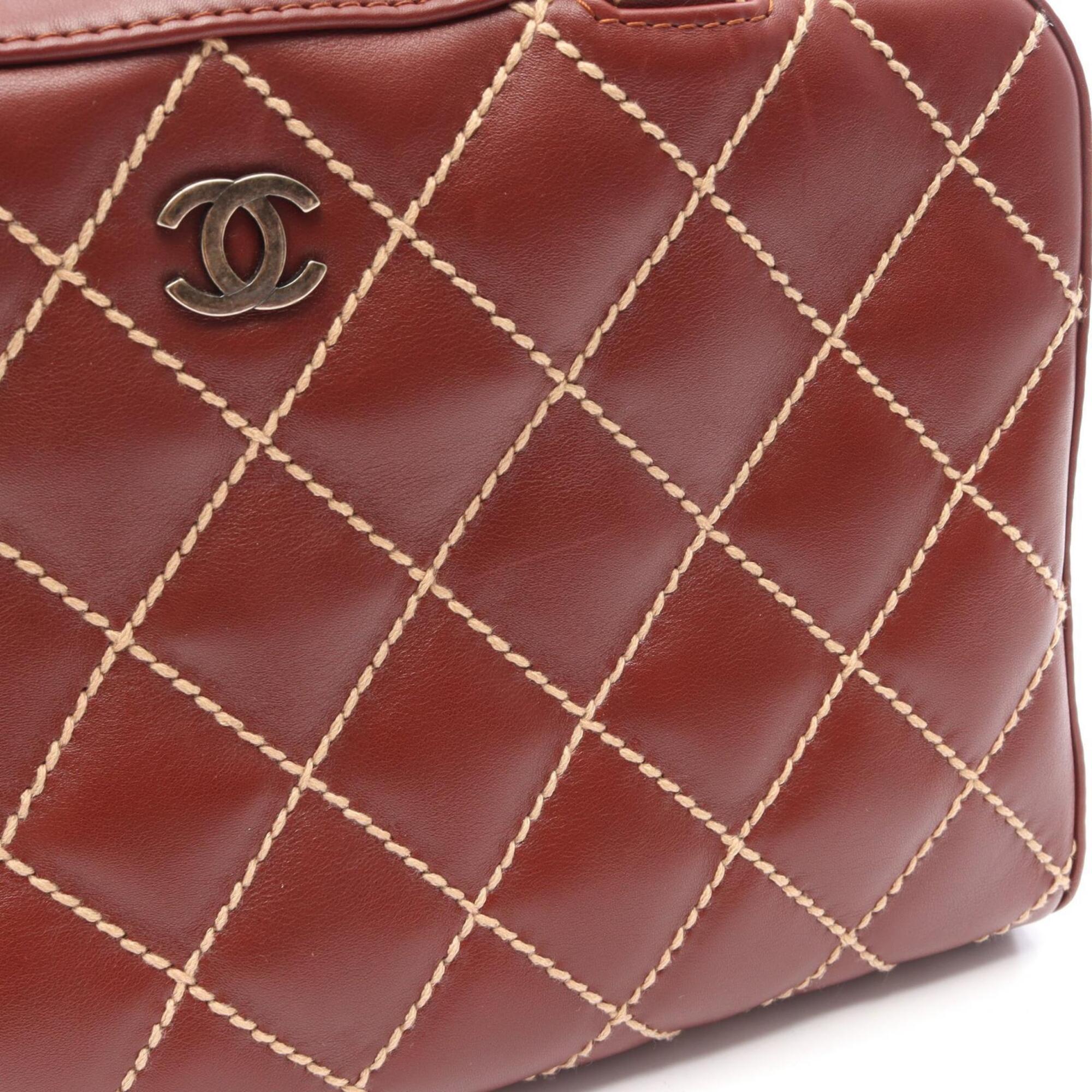 Chanel Brown Leather Handbag (Pre-Owned)