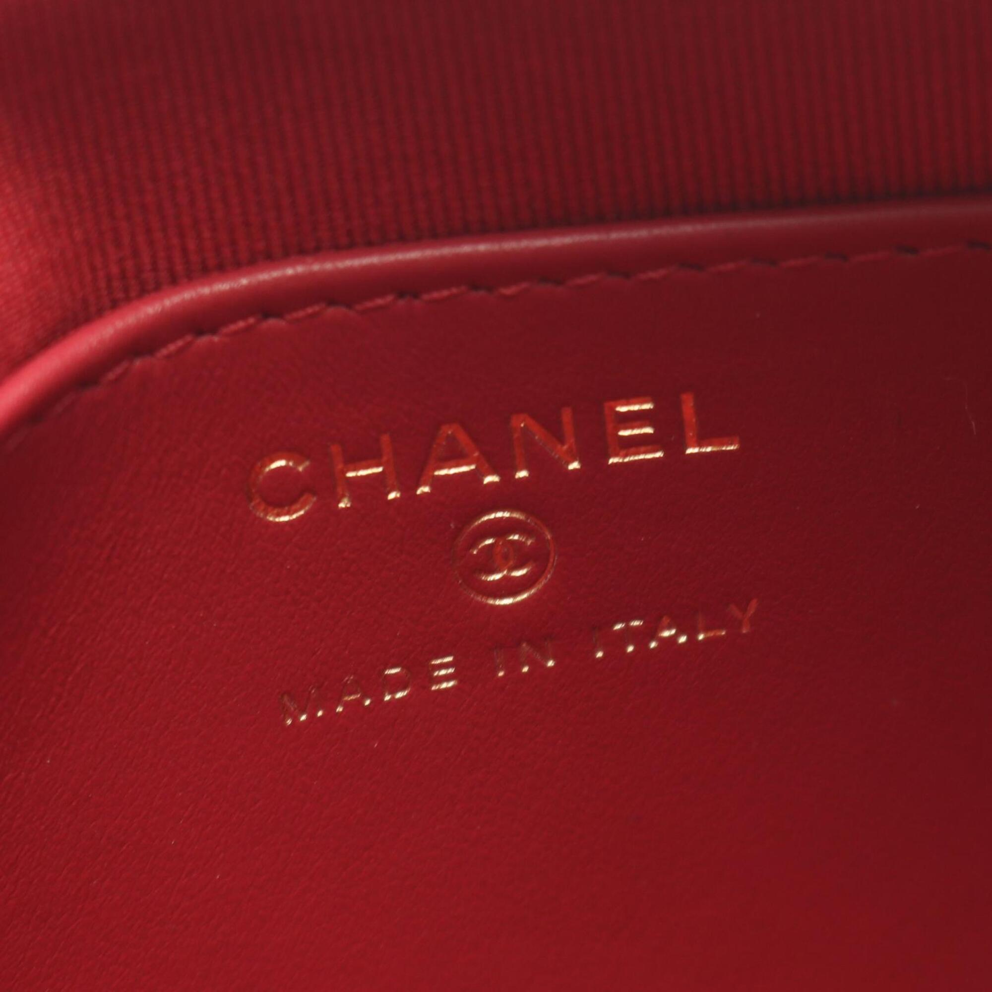 Chanel Black Leather Handbag Shoulder Bag (Pre-Owned)