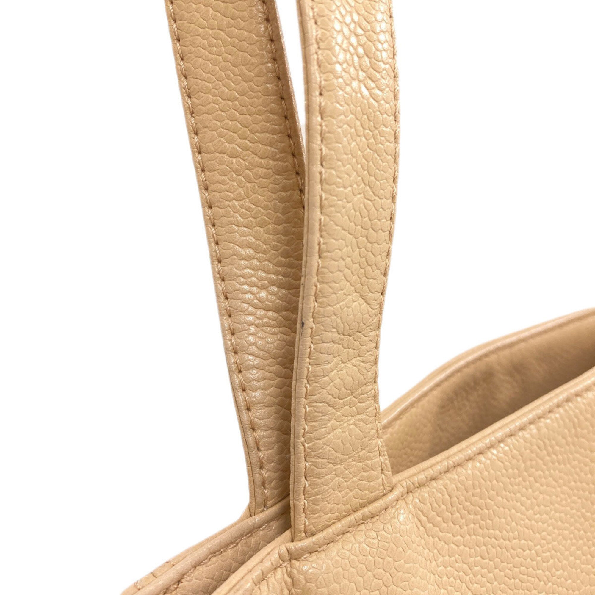 Chanel Beige Leather Handbag (Pre-Owned)