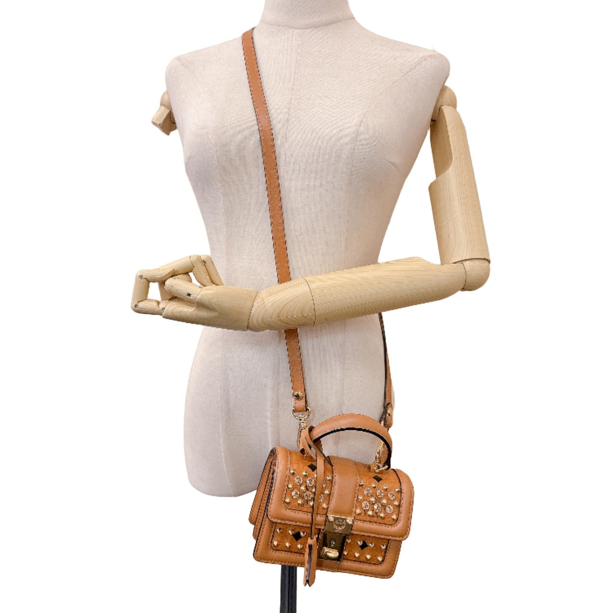 Mcm Brown Camel Leather Pvc Handbag Shoulder Bag (Pre-Owned)
