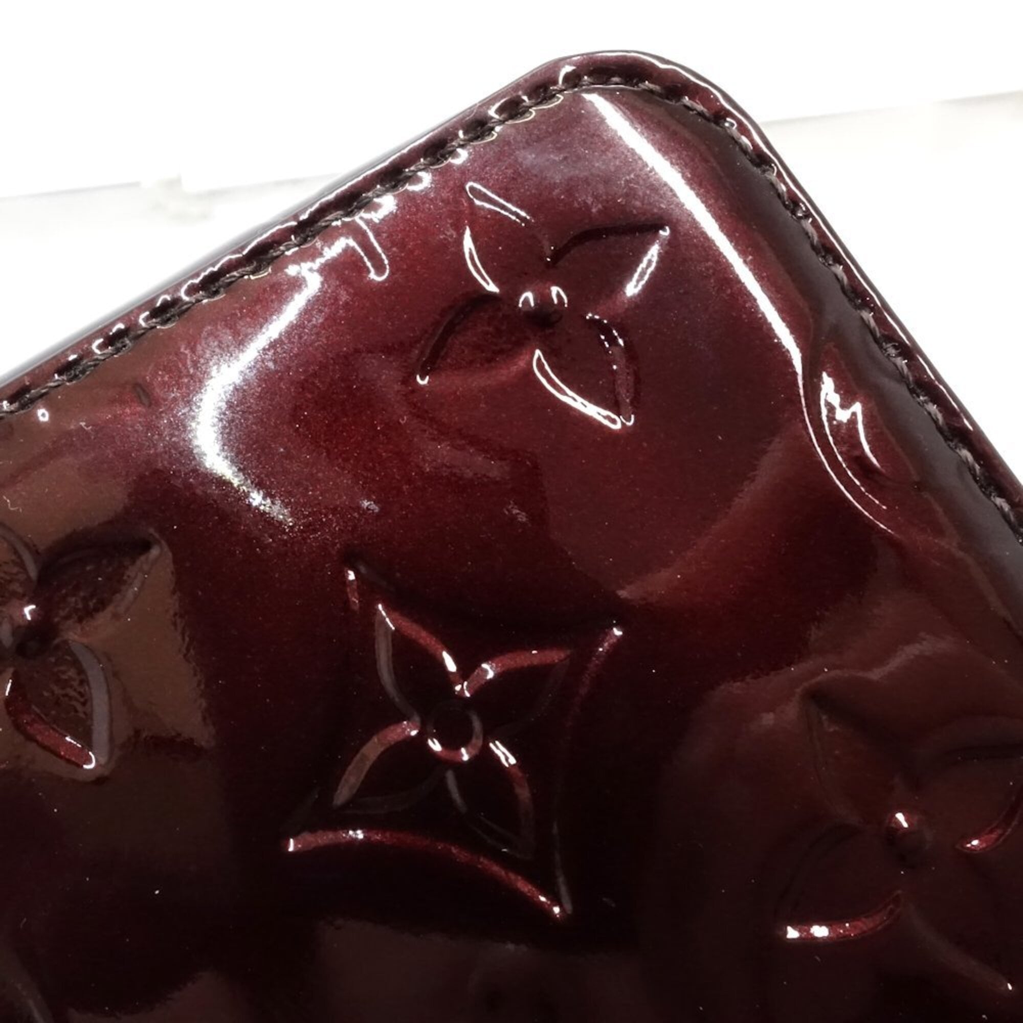 Louis Vuitton Amarante Monogram Vernis Pouch (Pre-Owned)