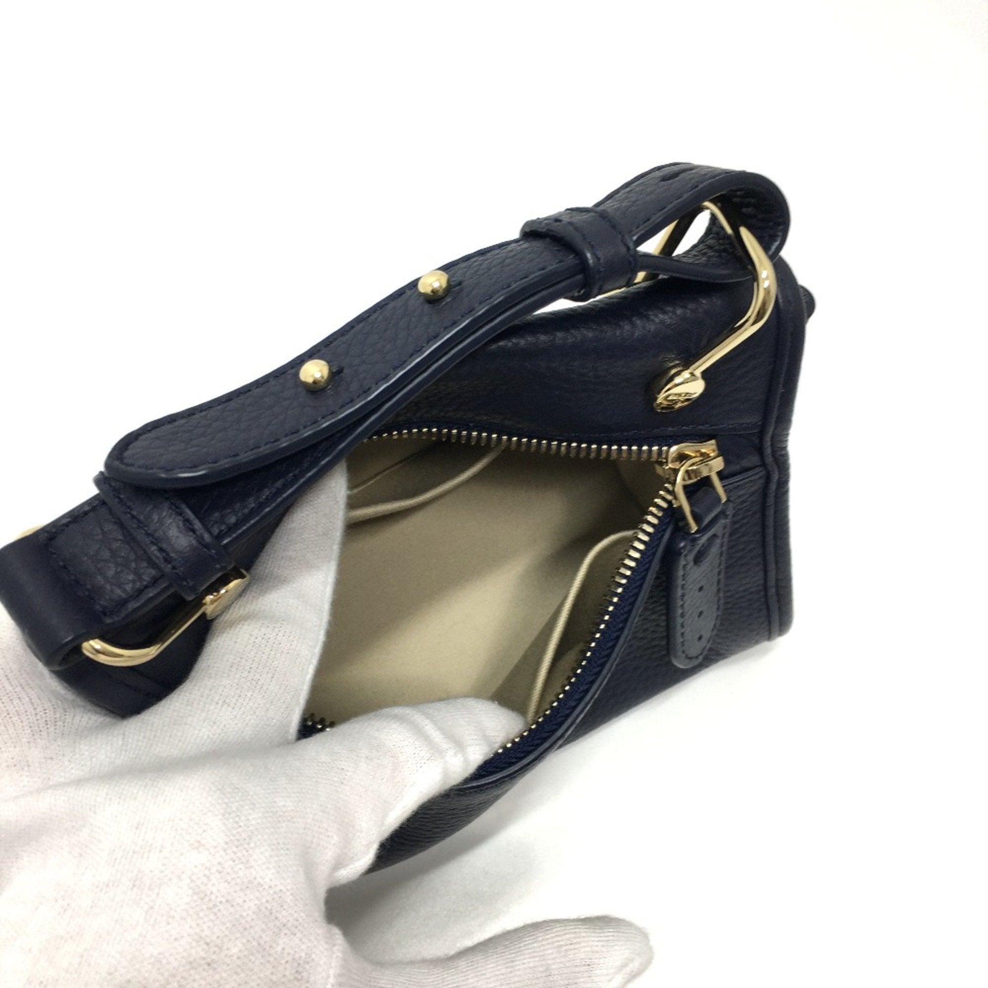 Bally Navy Leather Shoulder Bag (Pre-Owned)