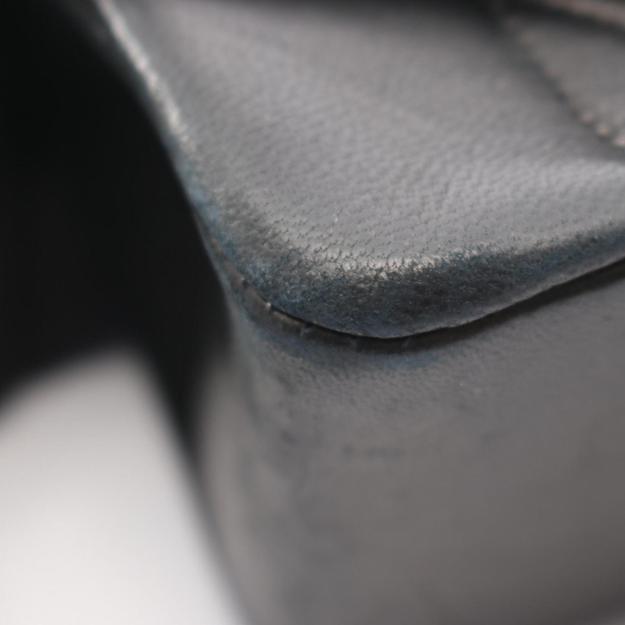 Chanel Black Leather Handbag Shoulder Bag (Pre-Owned)