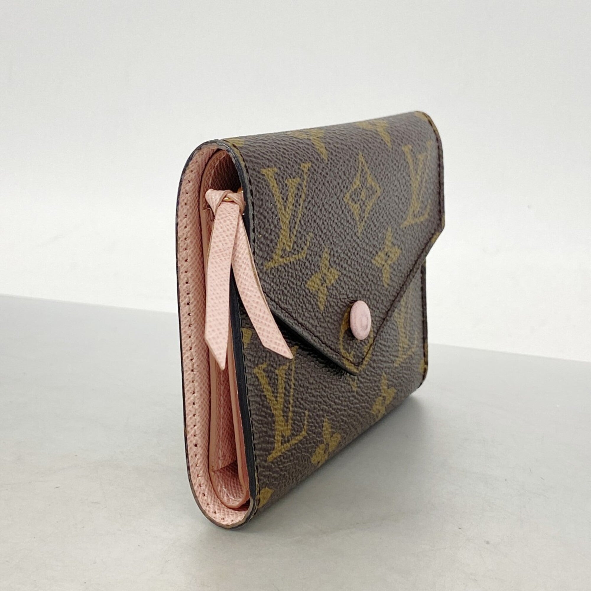 Louis Vuitton Brown Wallet (Tri-Fold) (Pre-Owned)