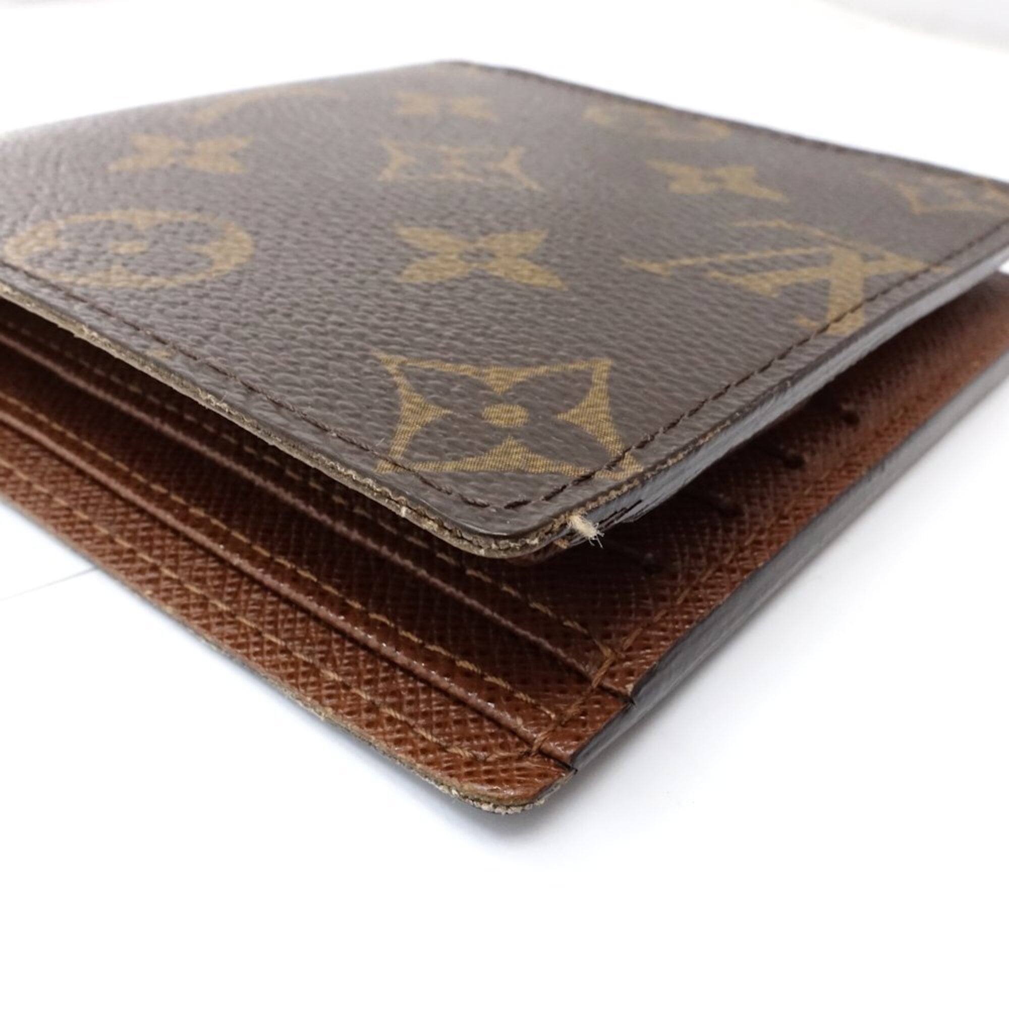 Louis Vuitton Brown Monogram Canvas Wallet (Bi-Fold) (Pre-Owned)