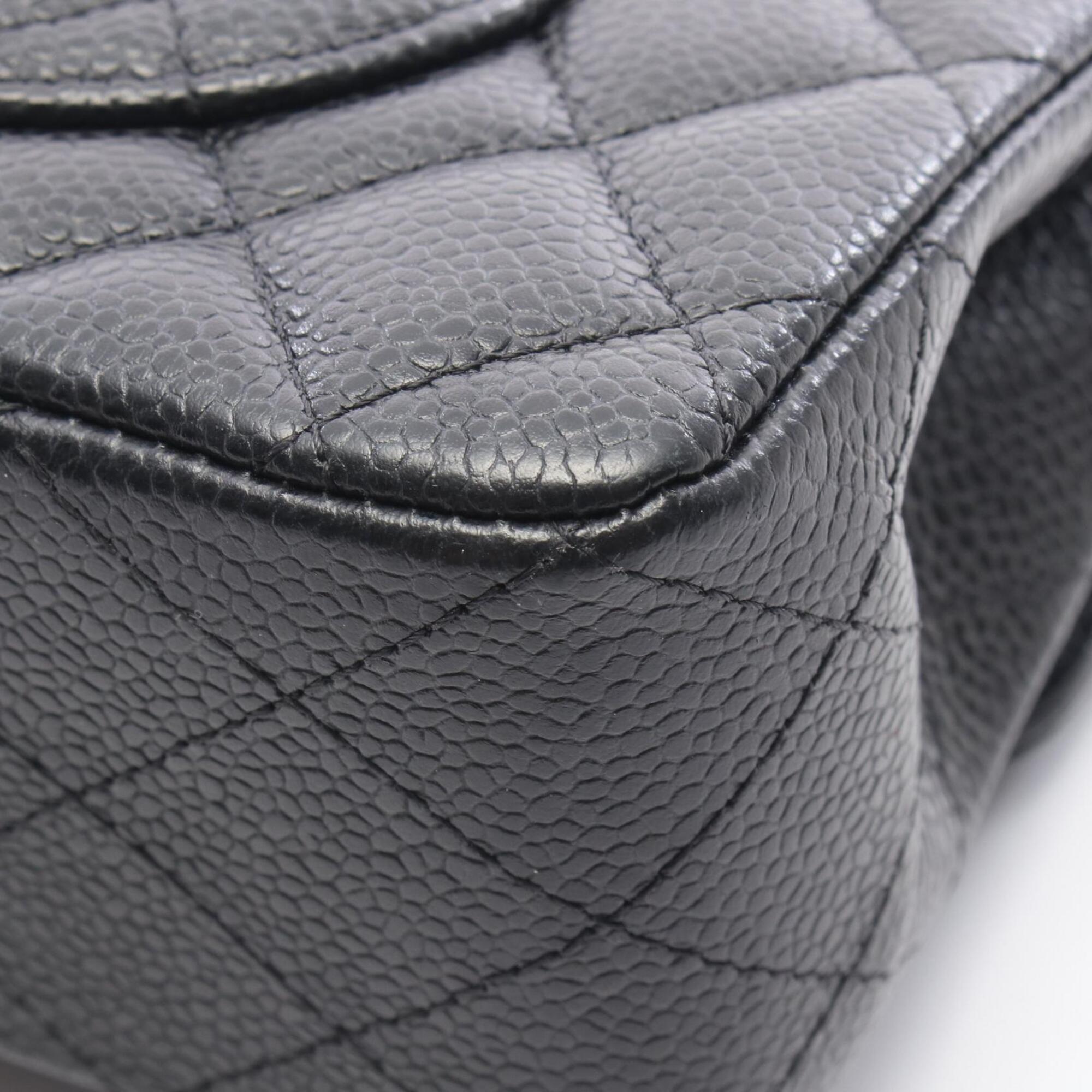 Chanel Black Leather Handbag Shoulder Bag (Pre-Owned)