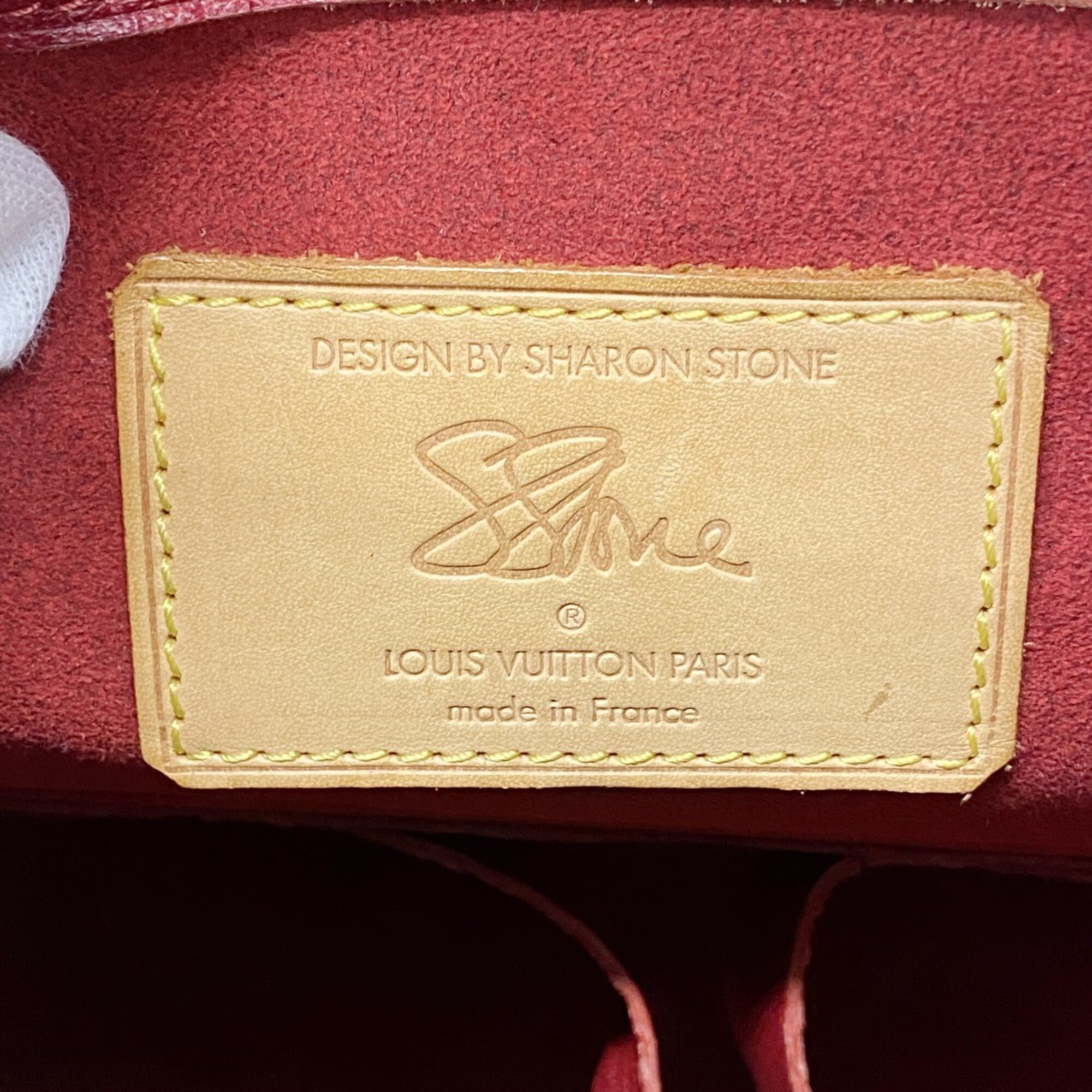 Louis Vuitton Brown Shoulder Bag (Pre-Owned)