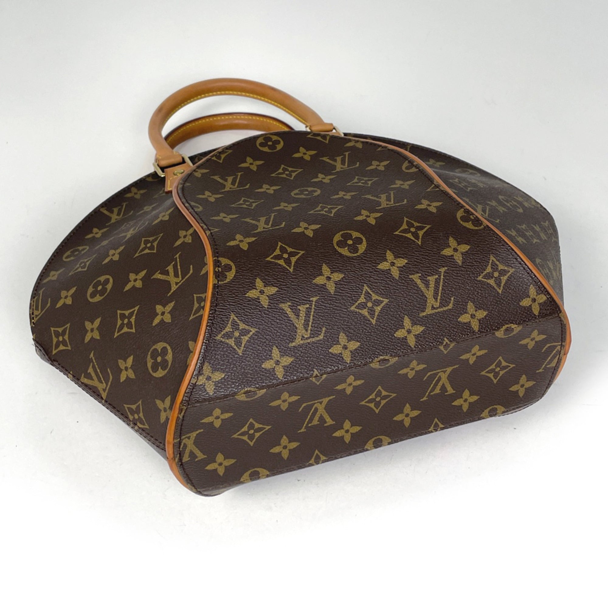 Louis Vuitton Brown Monogram Handbag (Pre-Owned)