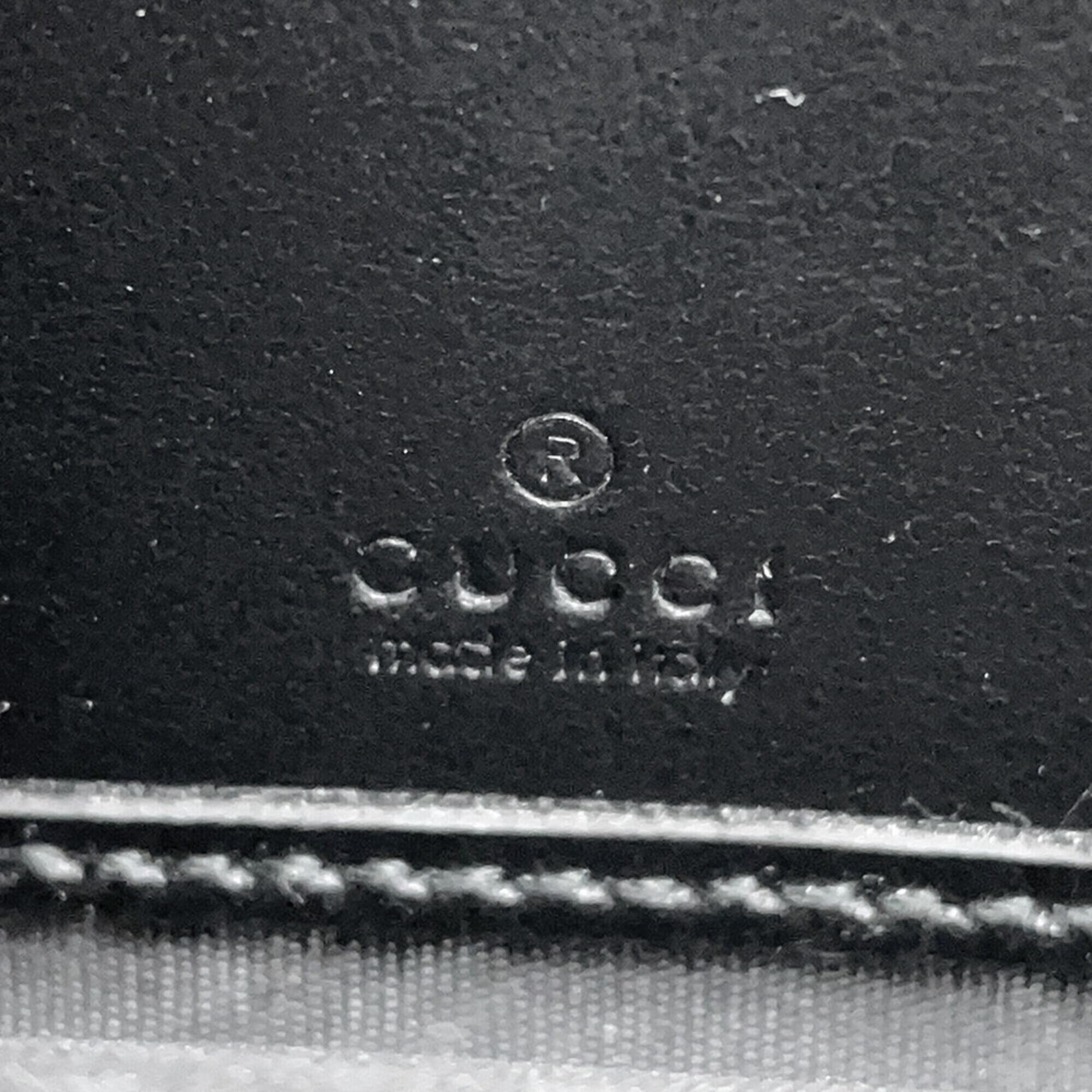 Gucci Black Leather Long Wallet (Bi-Fold) (Pre-Owned)