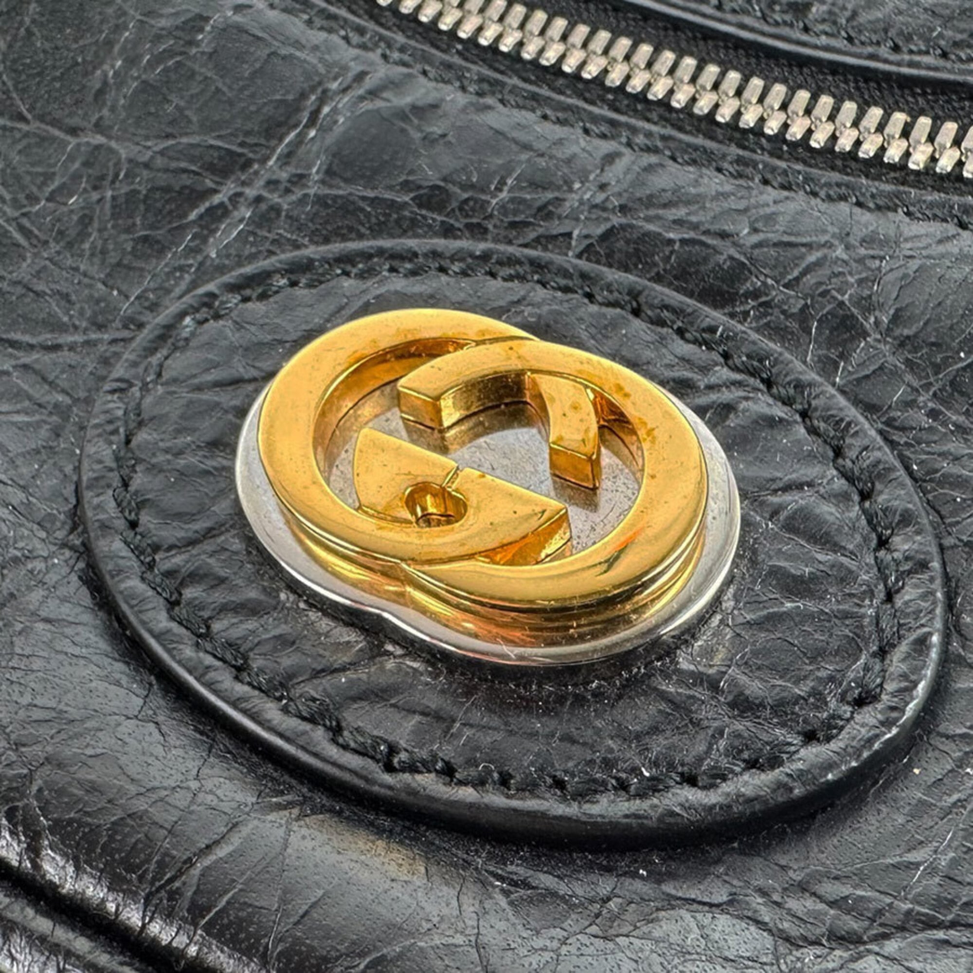 Gucci Black Leather Fanny Pack Sling Bag (Pre-Owned)