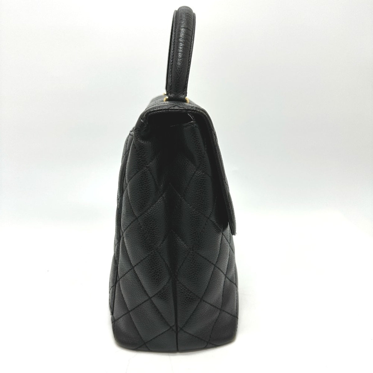 Chanel Black Leather Handbag (Pre-Owned)