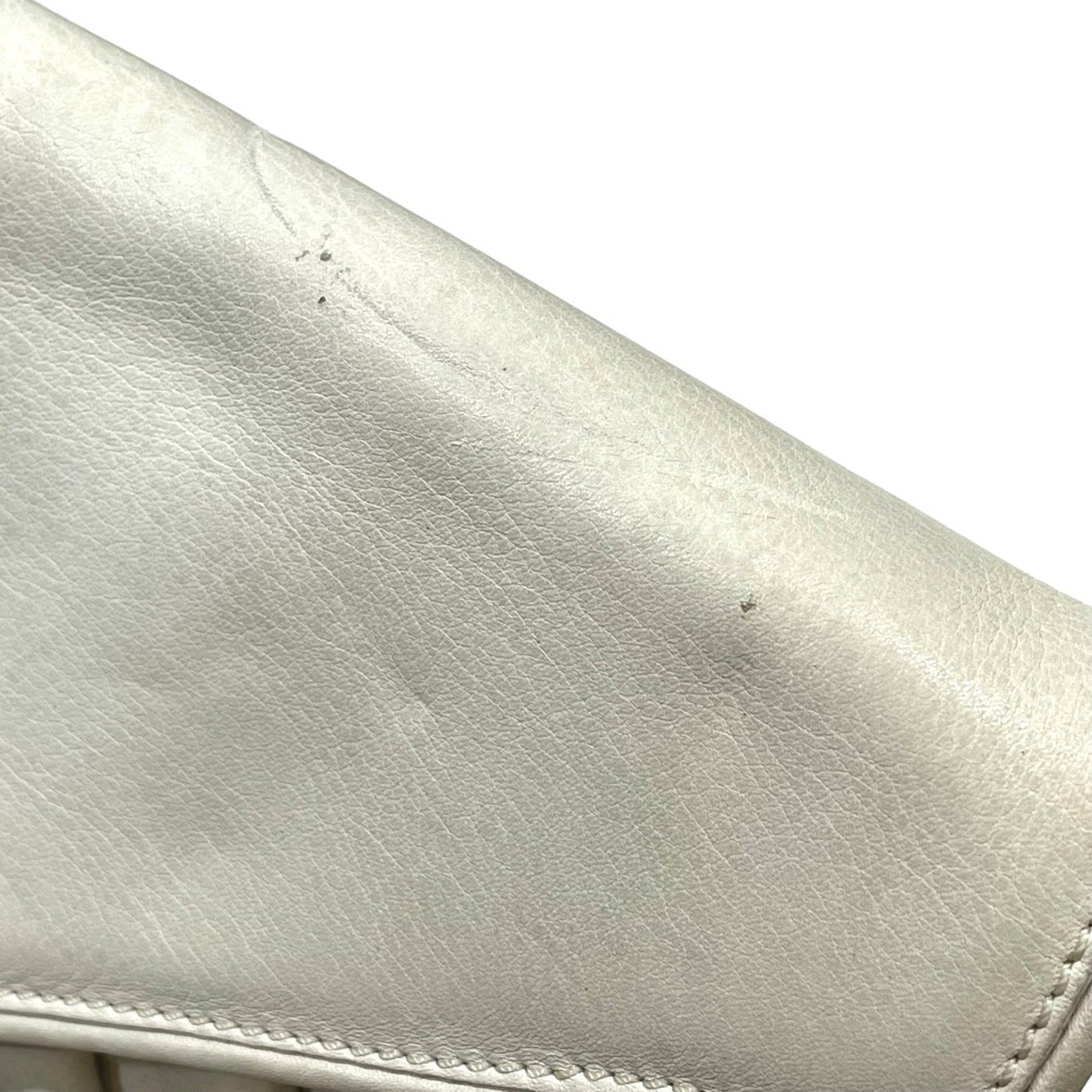 Celine White Leather Shoulder Bag (Pre-Owned)