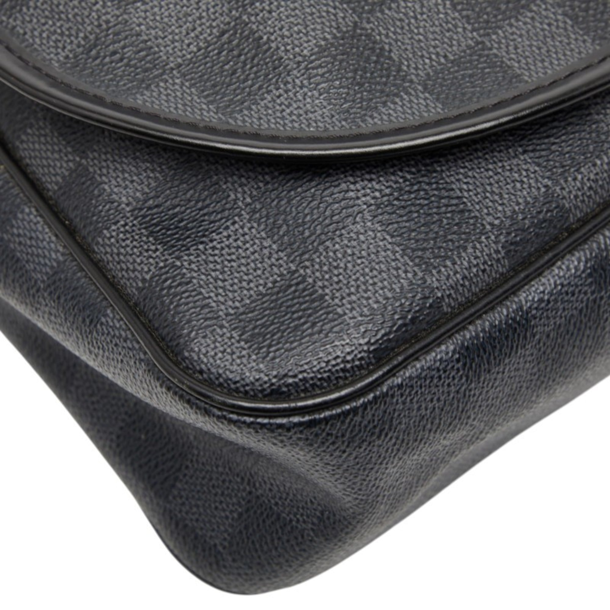 Louis Vuitton Black Pvc Leather Shoulder Bag (Pre-Owned)