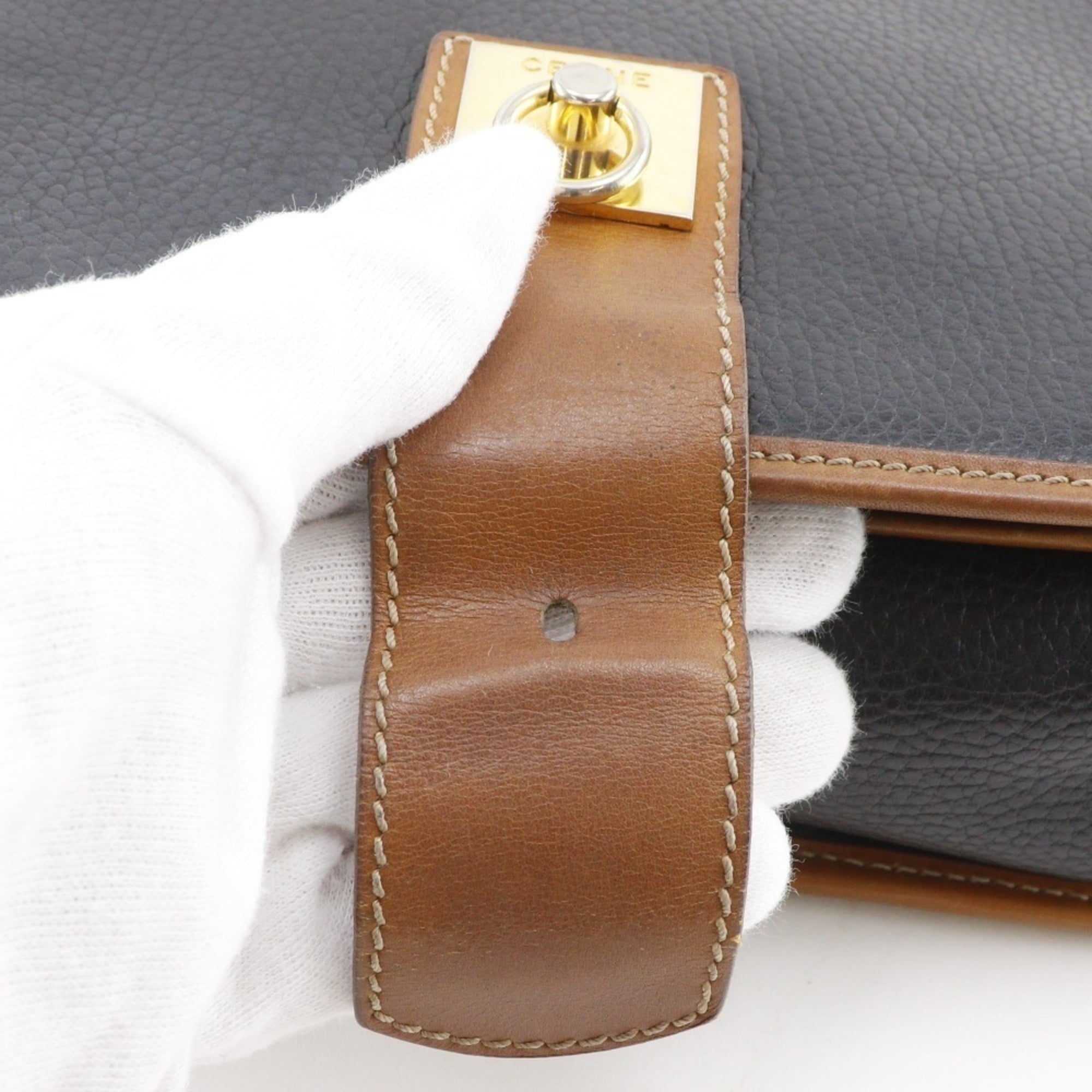 Celine Black Leather Shoulder Bag (Pre-Owned)