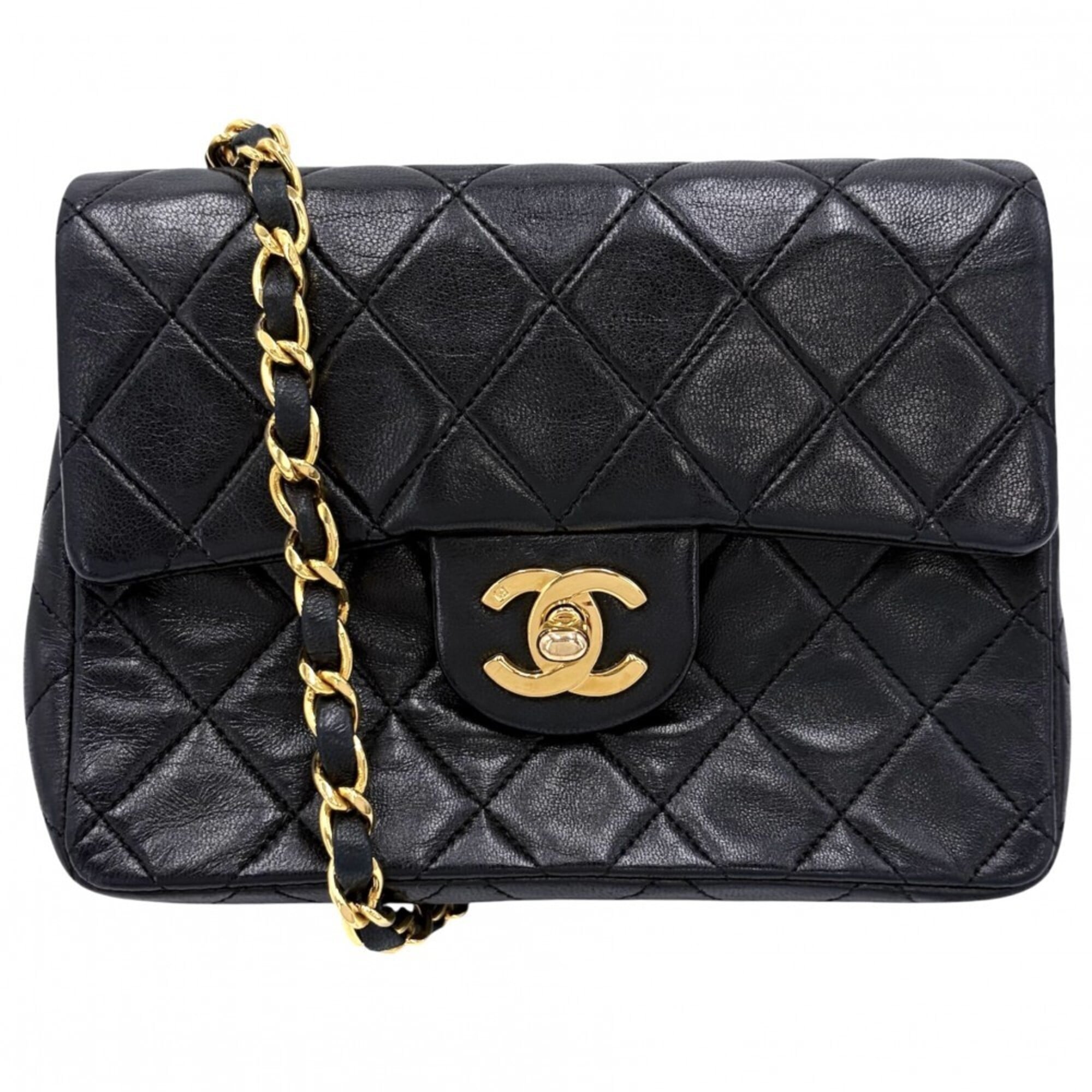 Chanel Black Leather Shoulder Bag (Pre-Owned)