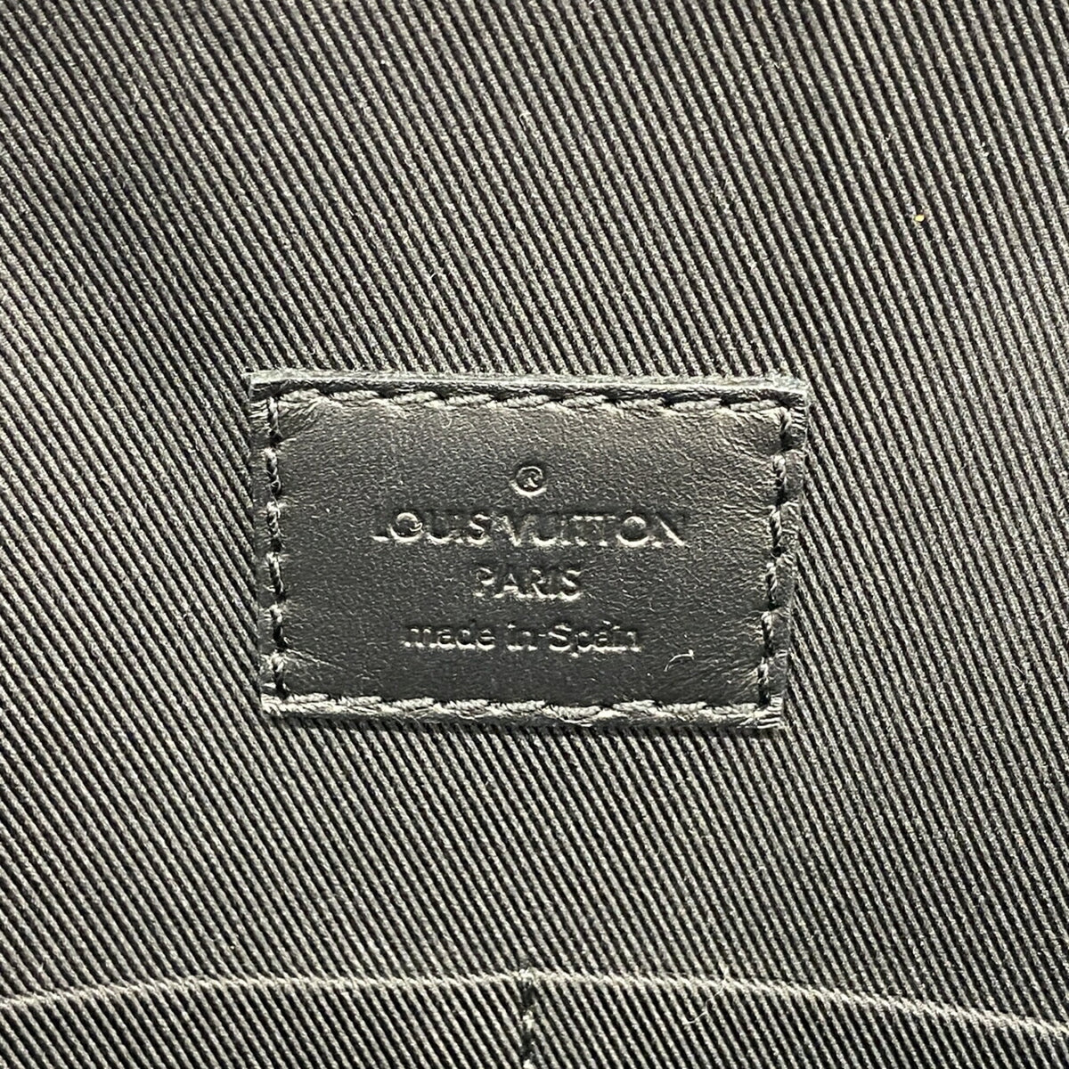 Louis Vuitton Brown Shoulder Bag (Pre-Owned)