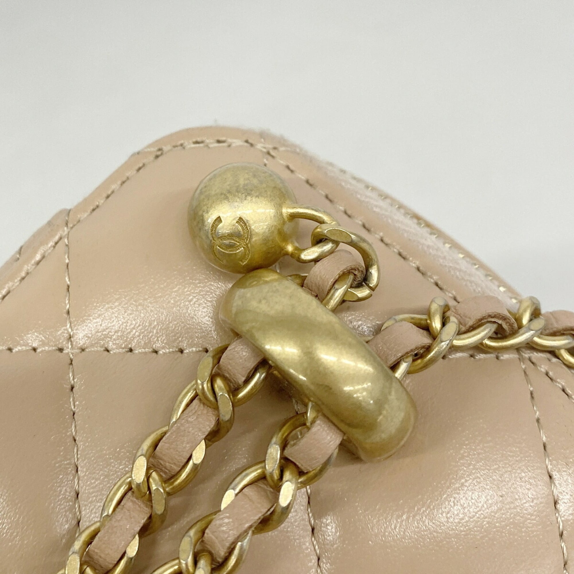 Chanel Pink Beige Leather Vanity Bag (Pre-Owned)