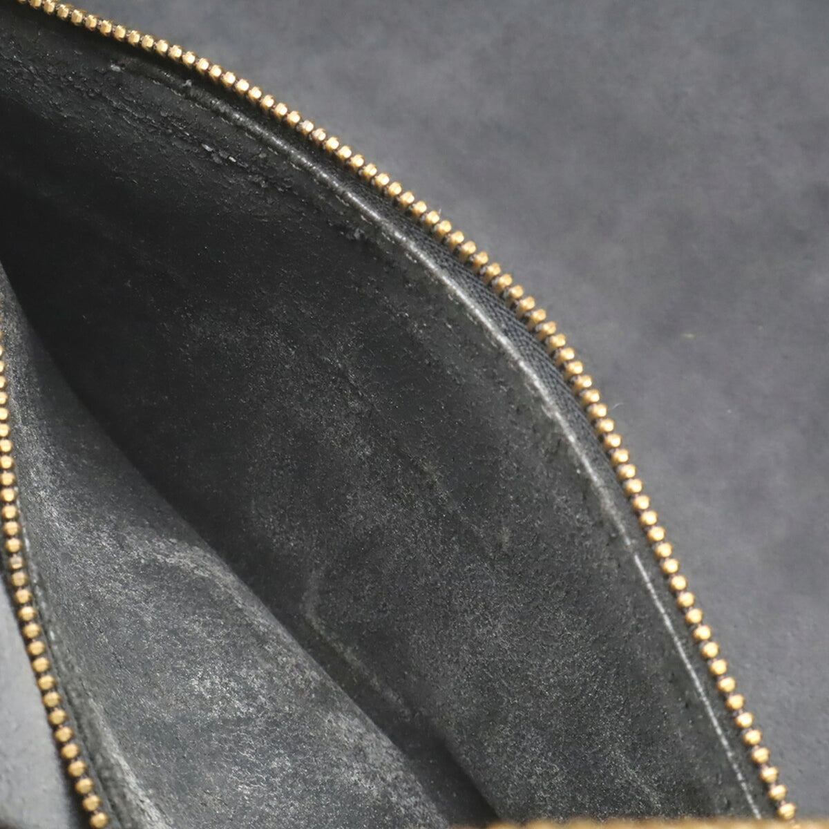 Louis Vuitton Black Noir Epi Leather Boston Bag Shoulder Bag (Pre-Owned)