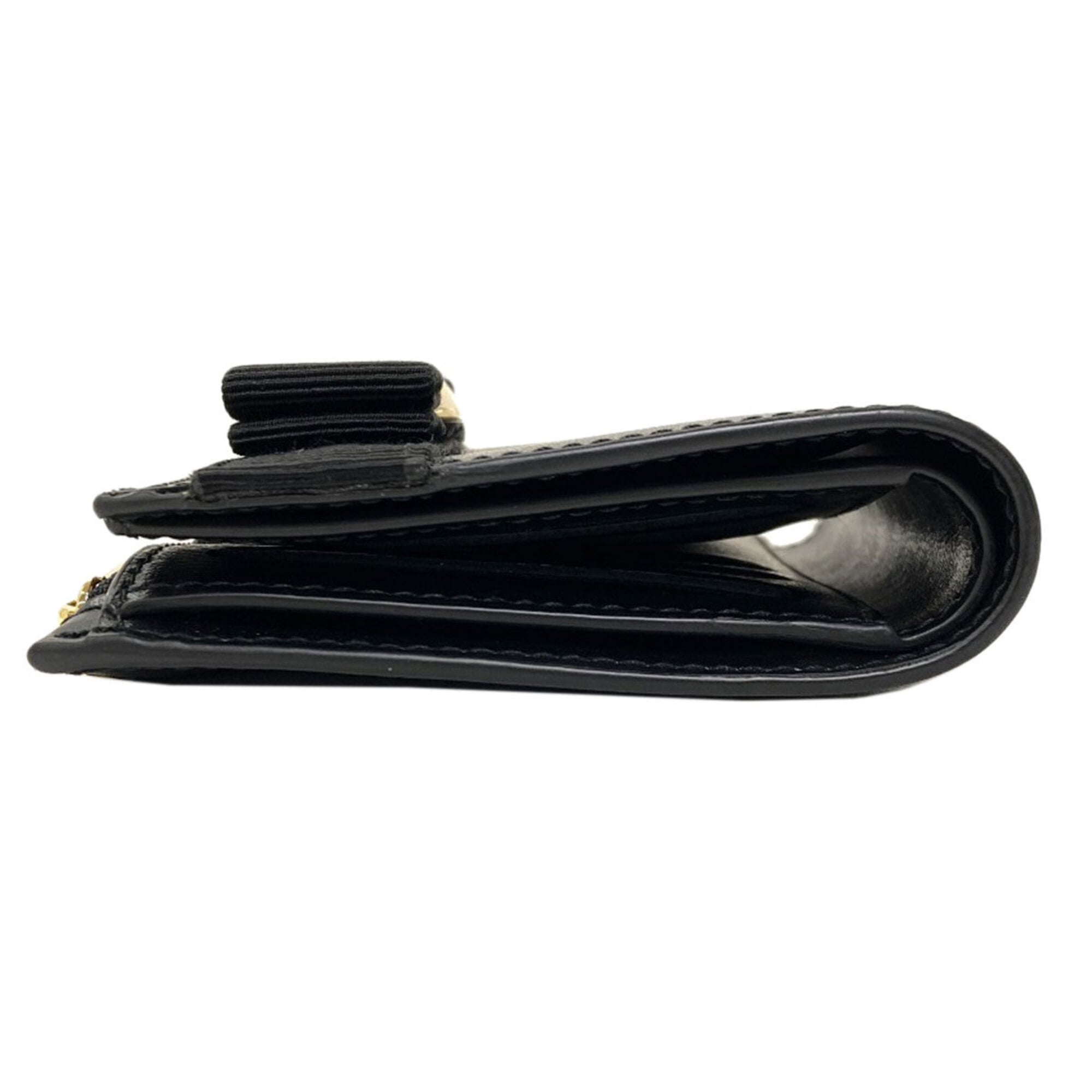 Salvatore Ferragamo Black Leather Wallet (Bi-Fold) (Pre-Owned)