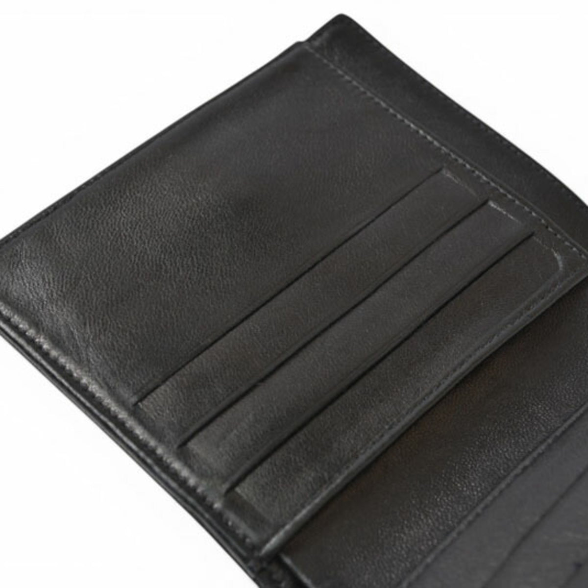 Chanel Black Leather Wallet (Bi-Fold) (Pre-Owned)