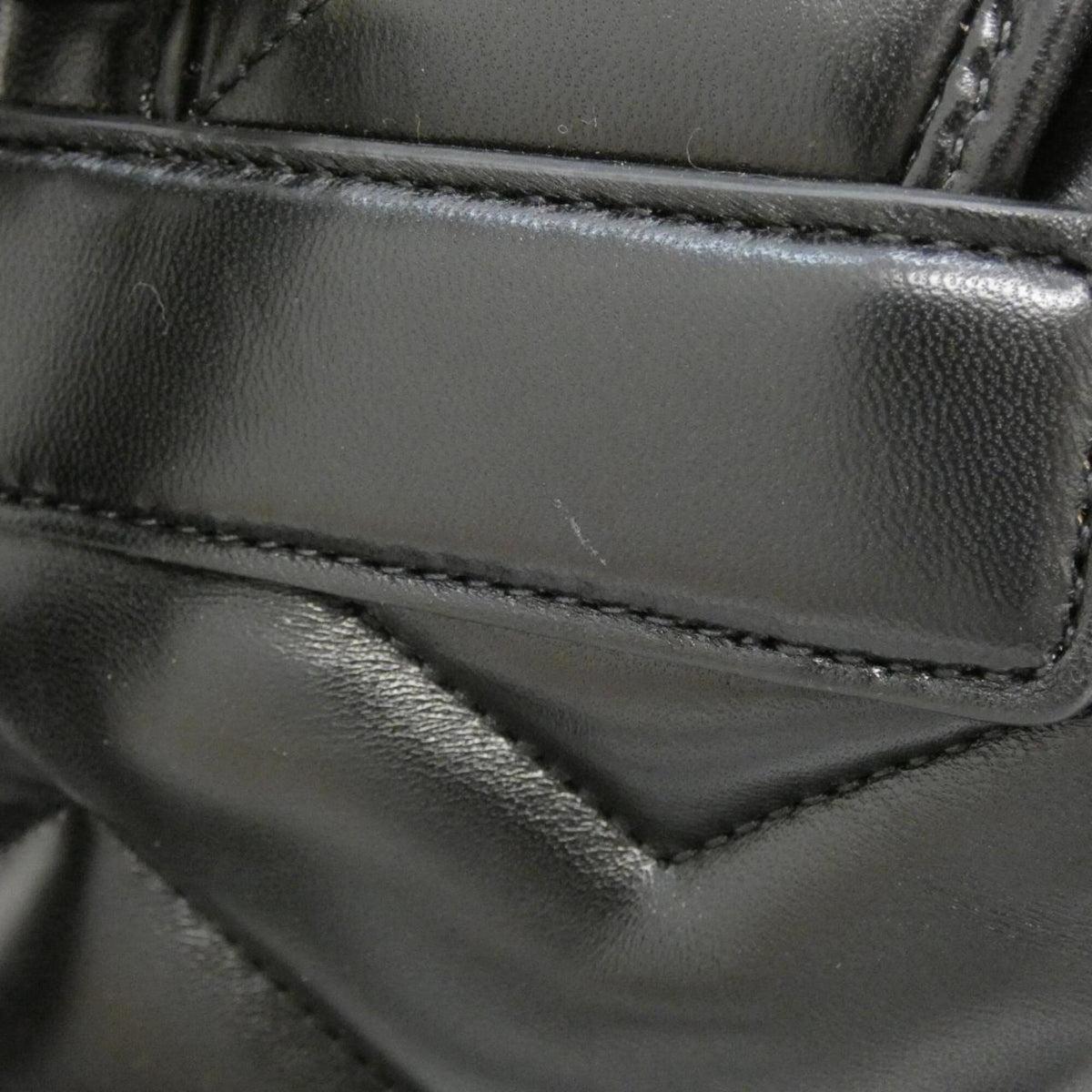 Gucci Black Quilting Leather Backpack (Pre-Owned)