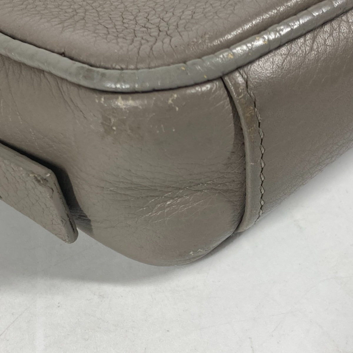 Christian Dior Gray Leather Clutch Bag (Pre-Owned)