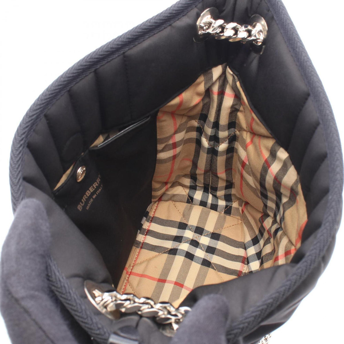 Burberry Black Nylon Handbag Shoulder Bag (Pre-Owned)
