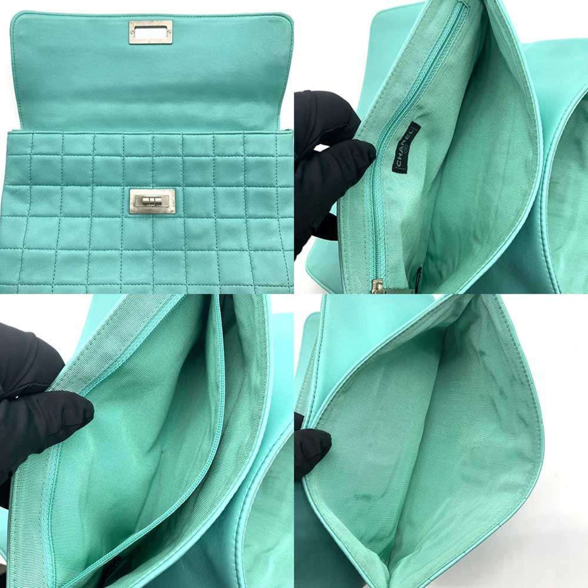 Chanel 2.55 Turquoise Leather Handbag (Pre-Owned)