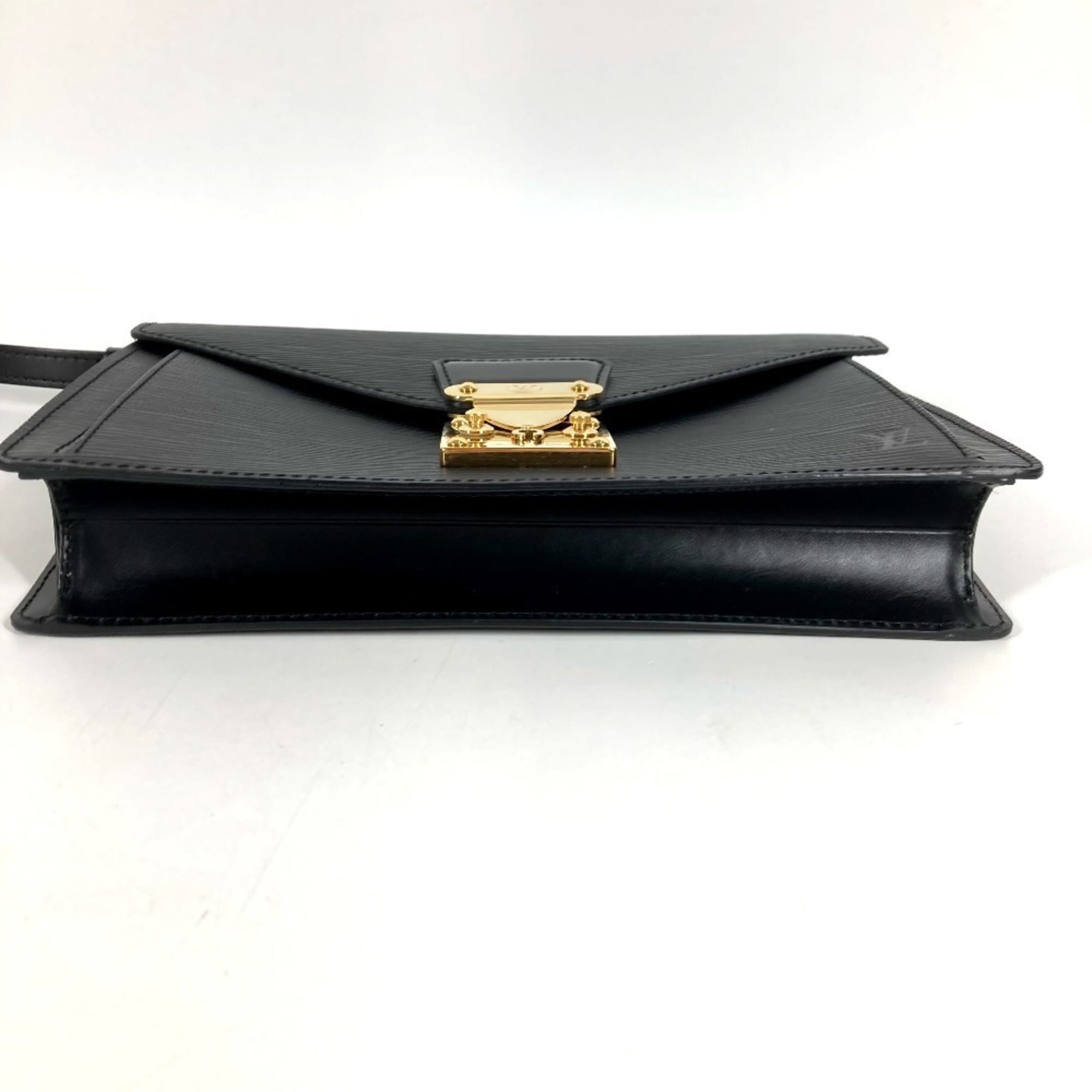 Louis Vuitton Black Noir Epi Leather Clutch Bag Pochette (Pre-Owned)