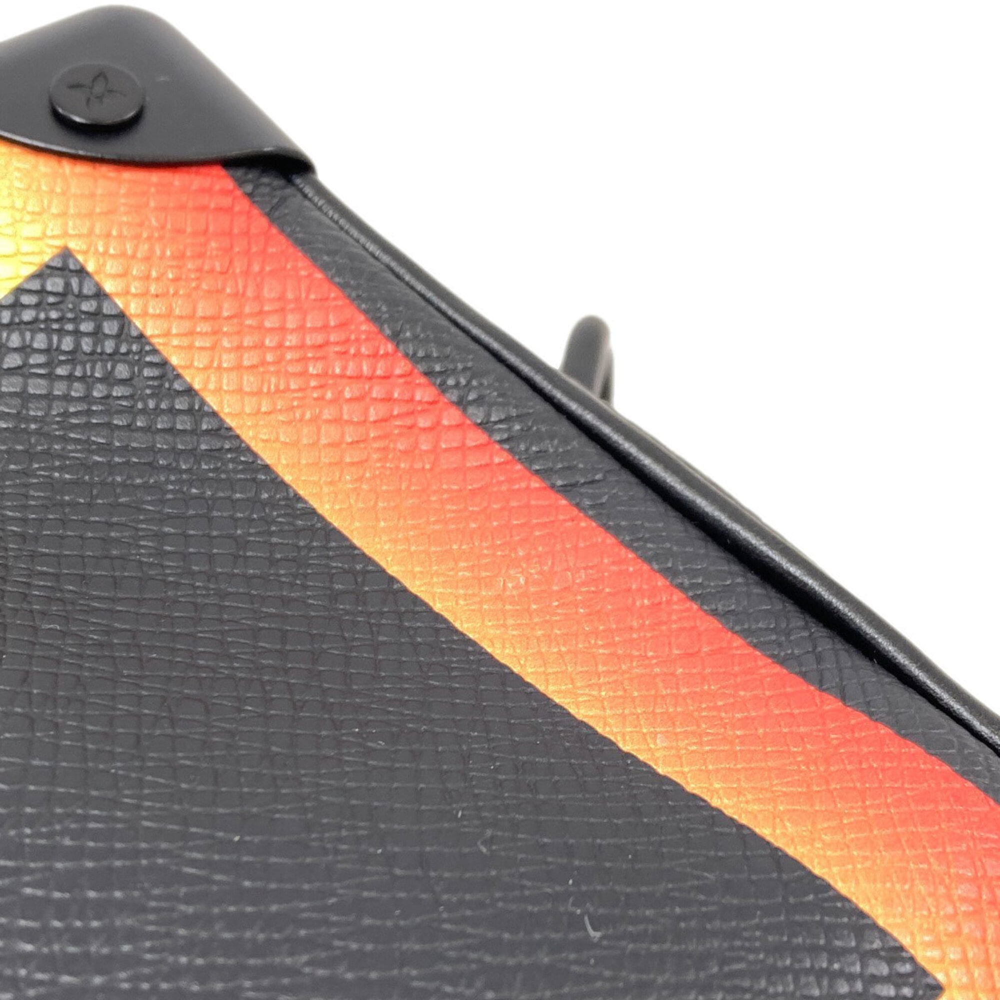 Louis Vuitton Black Taiga Leather Shoulder Bag (Pre-Owned)