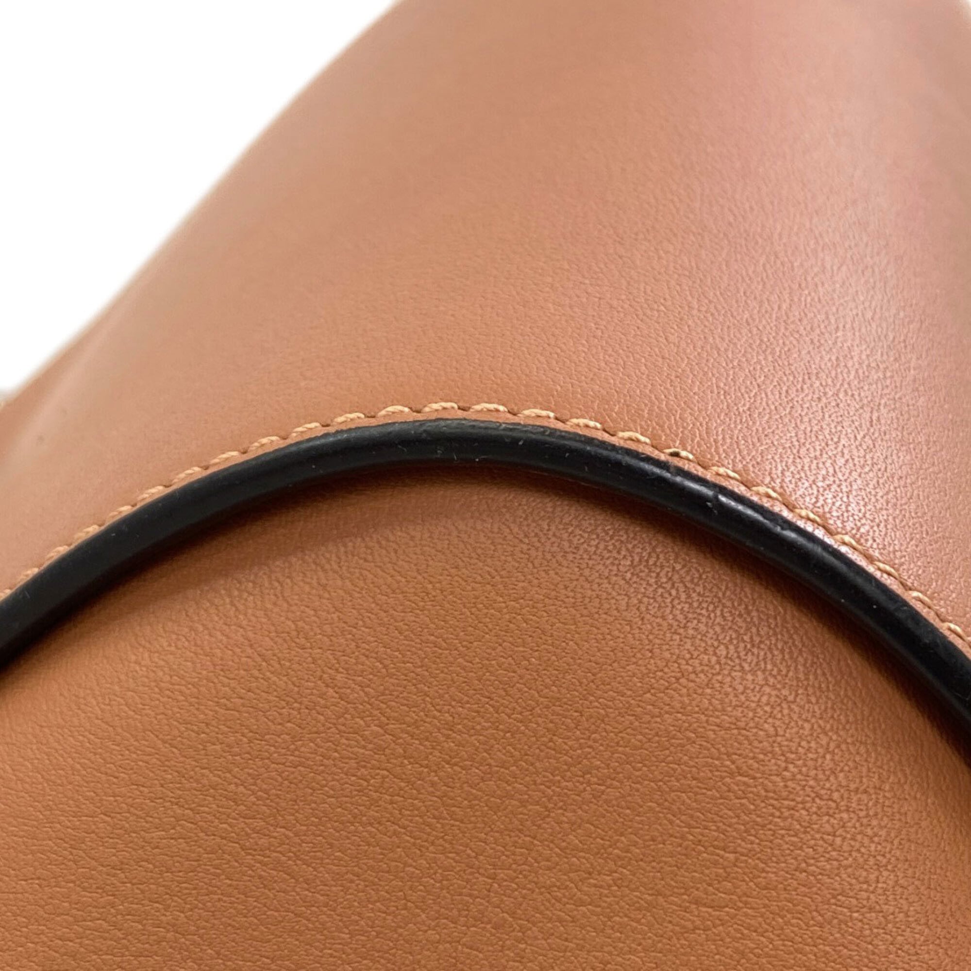 Loewe Brown Leather Handbag (Pre-Owned)