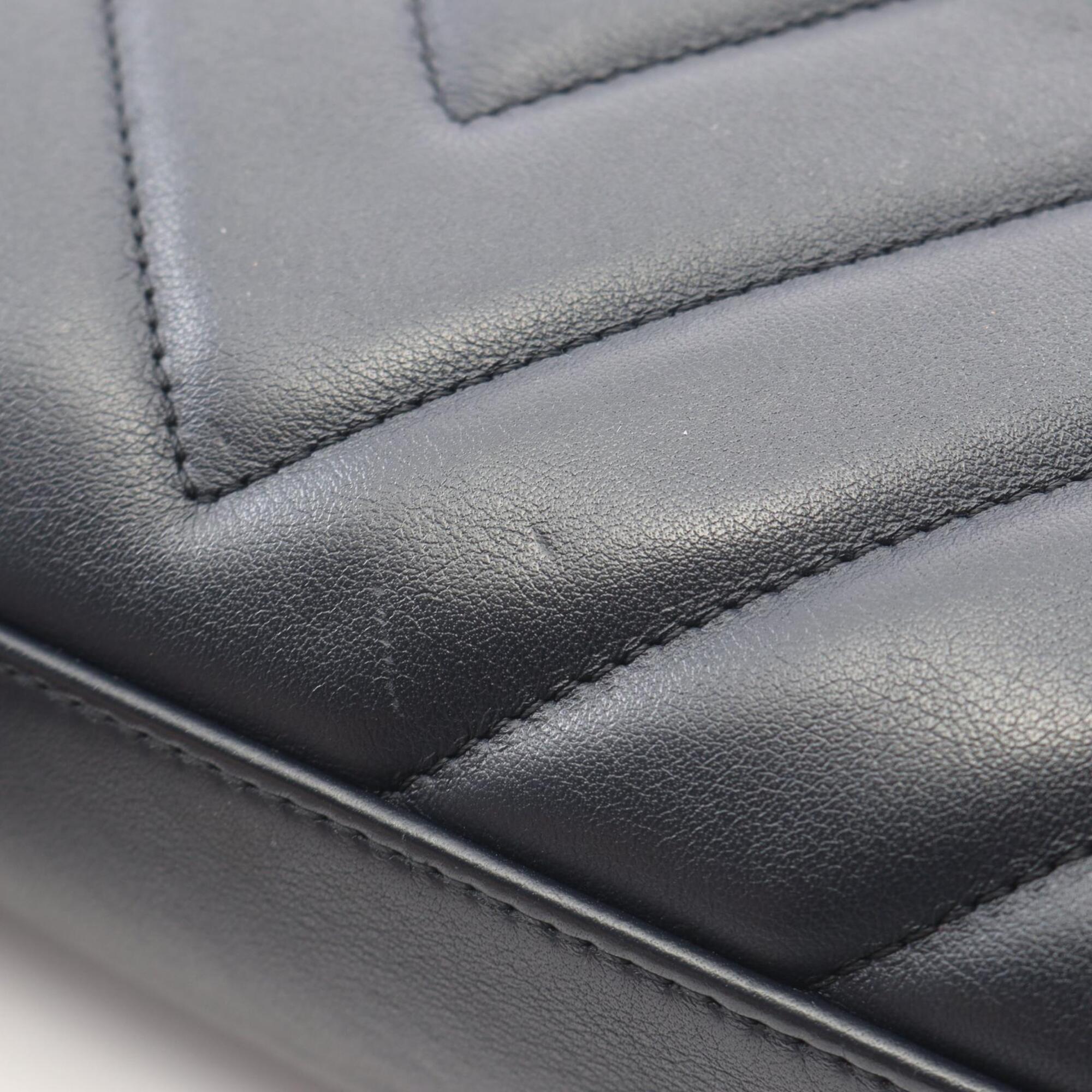Chanel Navy Leather Handbag Shoulder Bag (Pre-Owned)