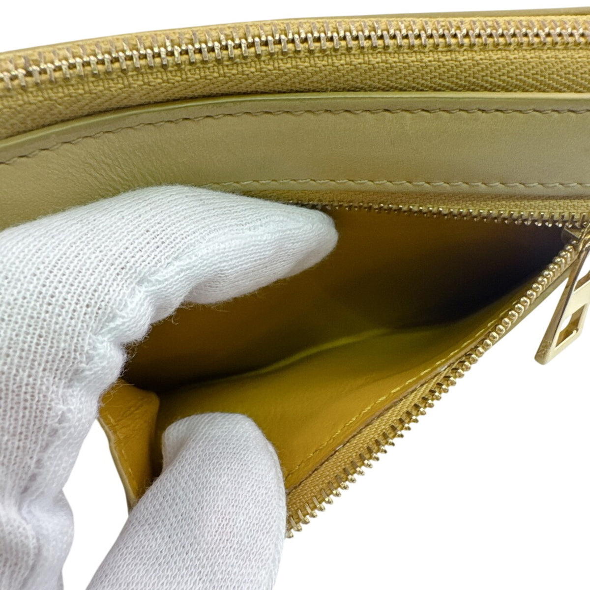Loewe Yellow Leather Wallet (Bi-Fold) (Pre-Owned)