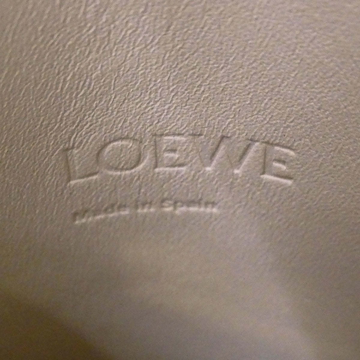 Loewe Beige Leather Handbag Shoulder Bag (Pre-Owned)