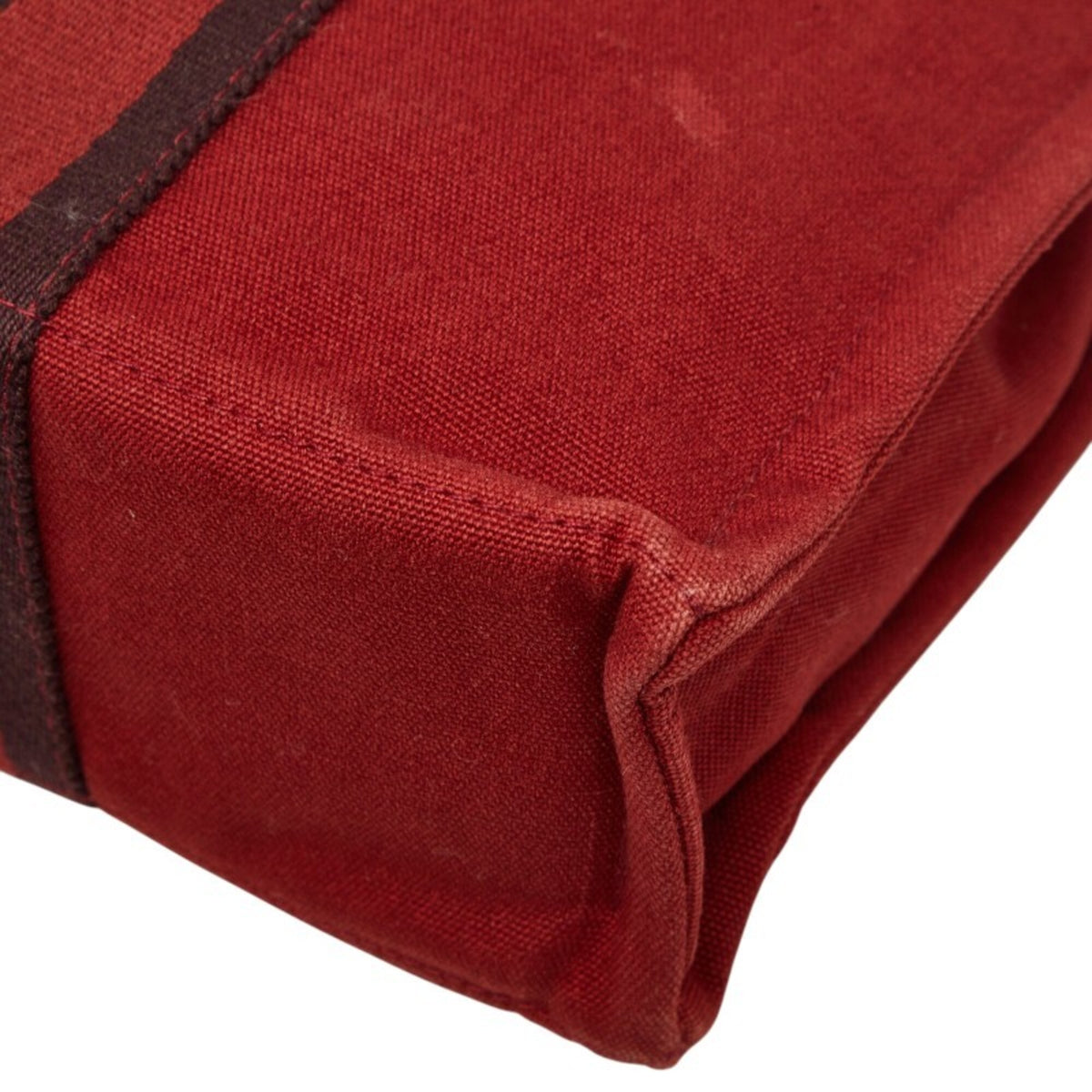 Hermes Fourre Tout Red Color Canvas Handbag (Pre-Owned)