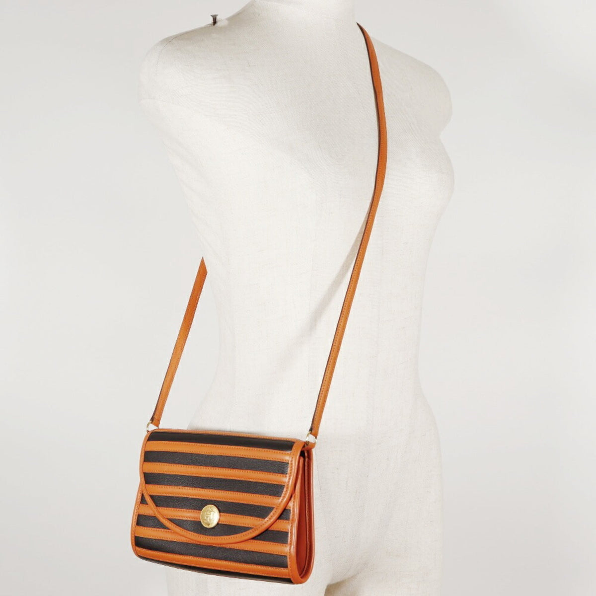 Hermes Black Orange Leather Shoulder Bag (Pre-Owned)